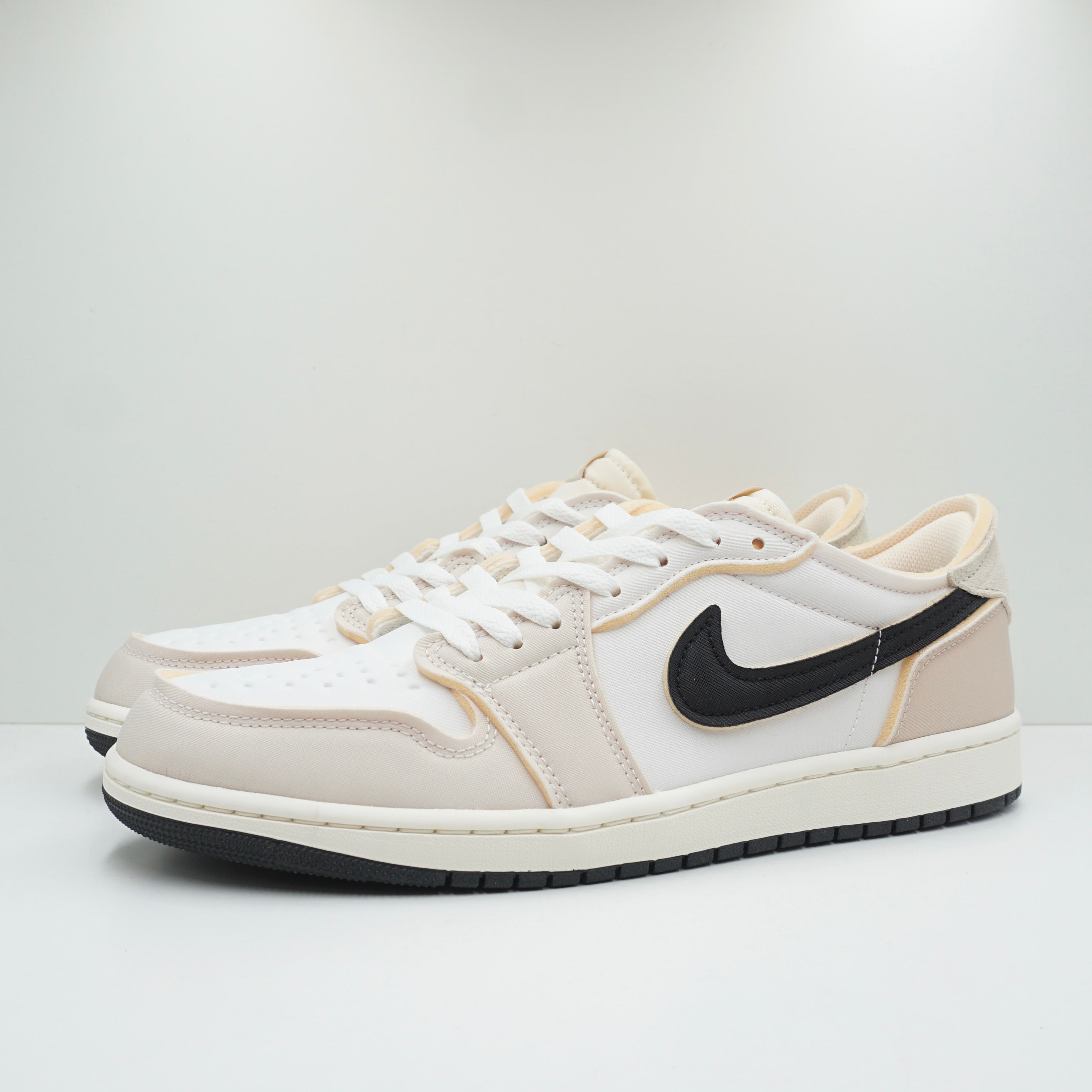 Jordan 1 Retro Low OG EX Coconut Milk