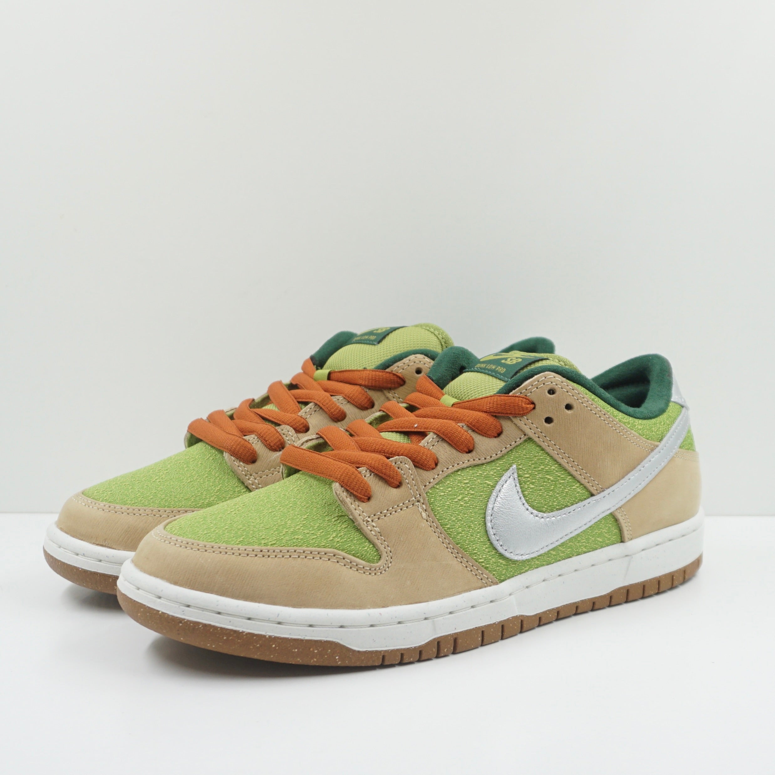 Nike SB Dunk Low Escargot