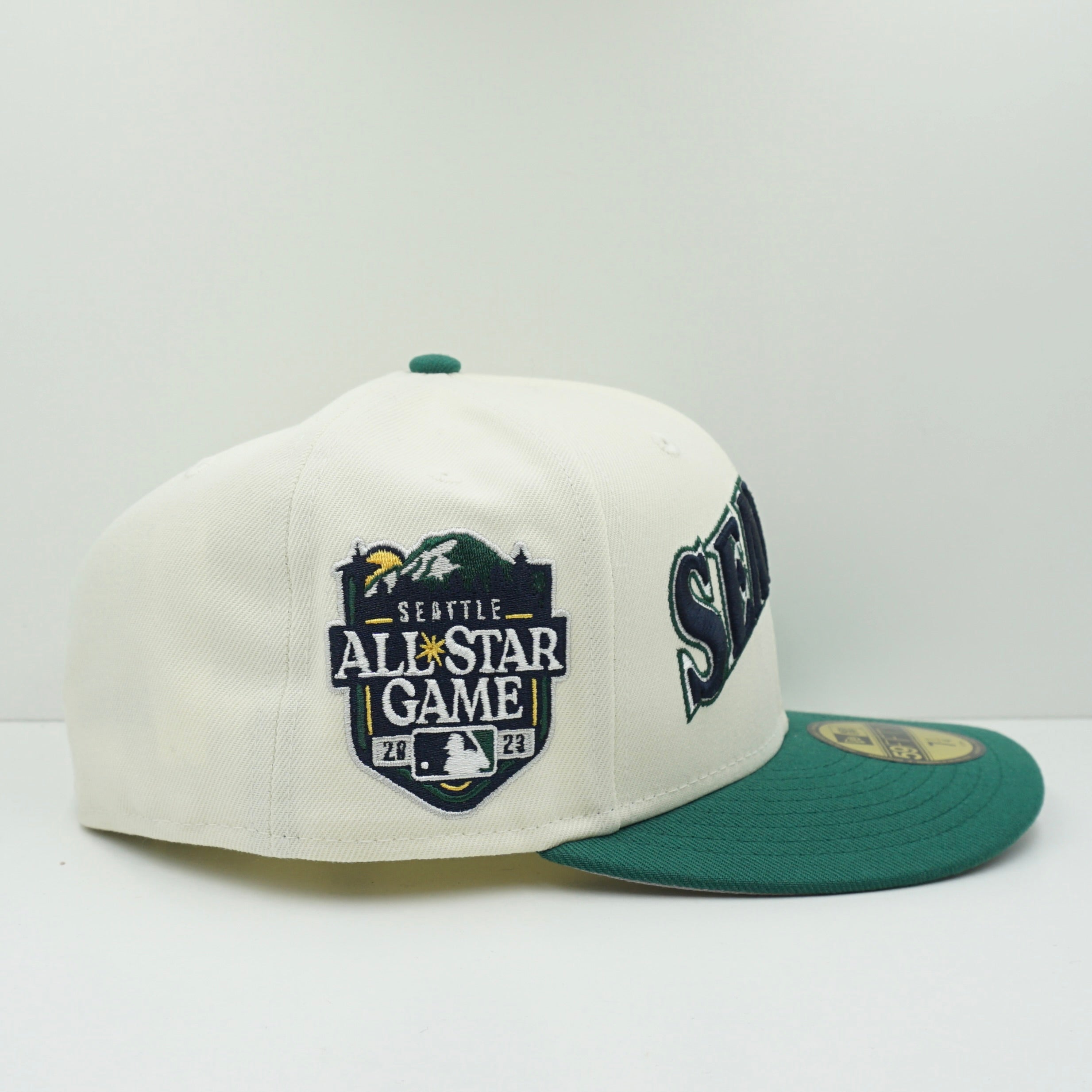 New Era Cooperstown Seattle Mariners Cream Green Fitted Cap