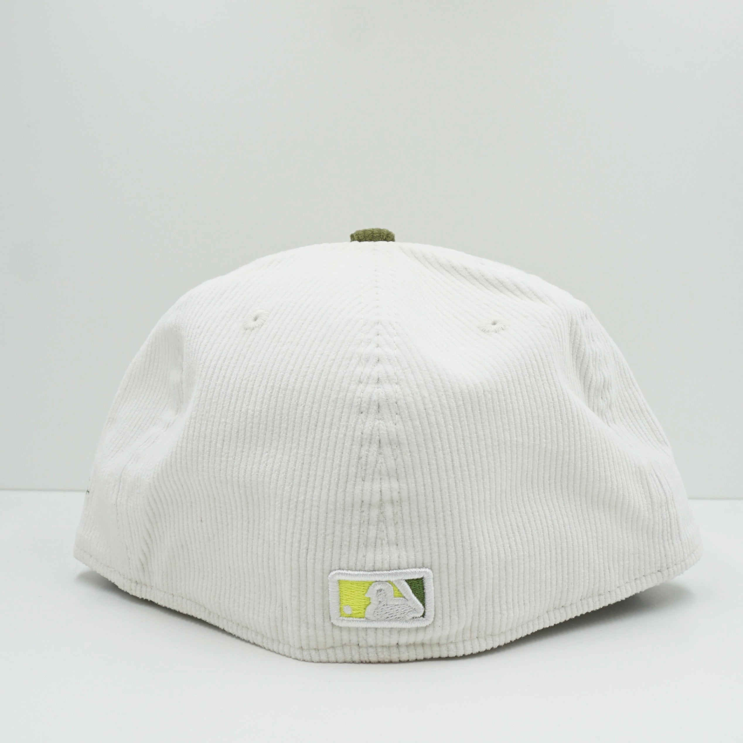 New Era Corduroy Atlanta Braves Fitted Cap