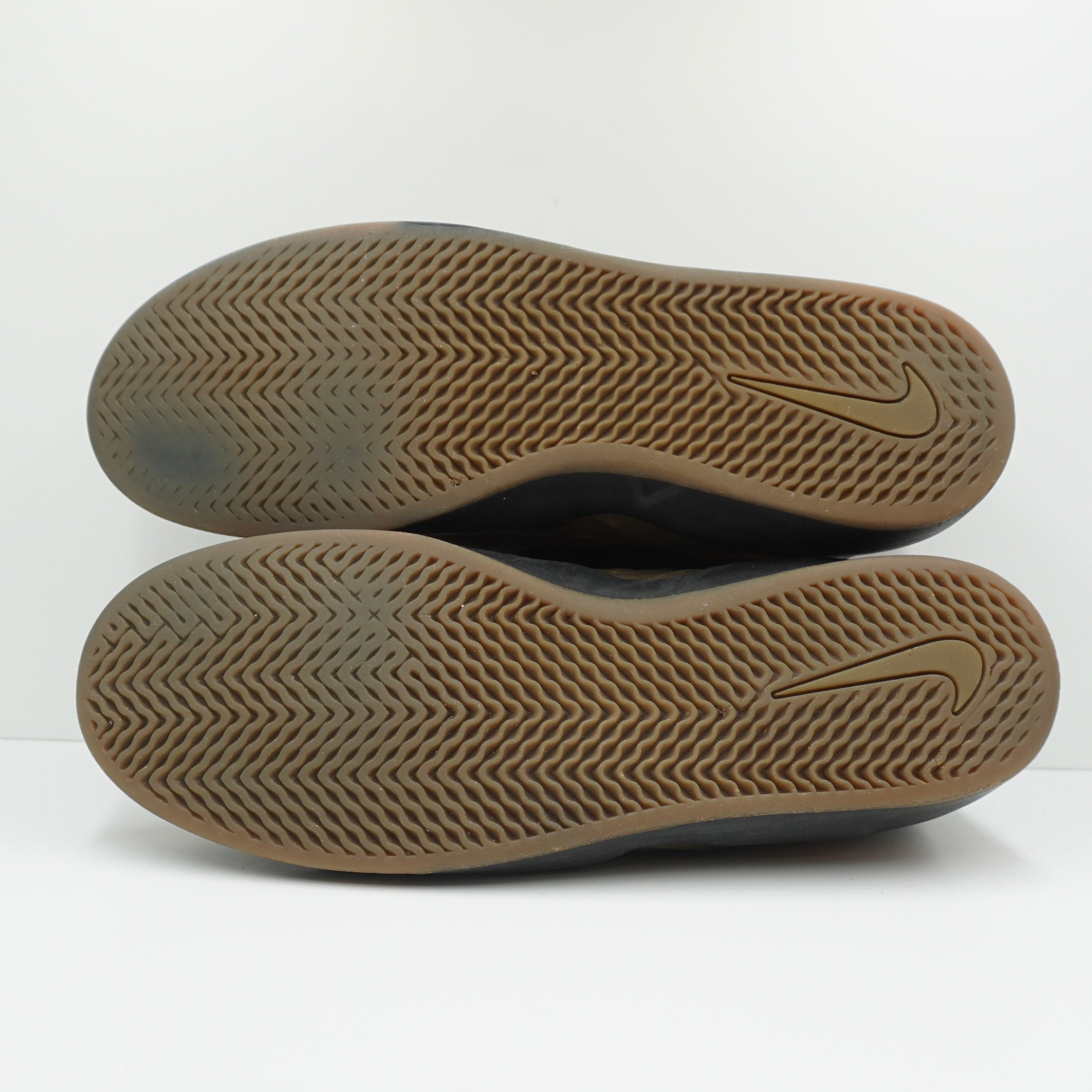 Nike SB Ishod Wair Light Olive
