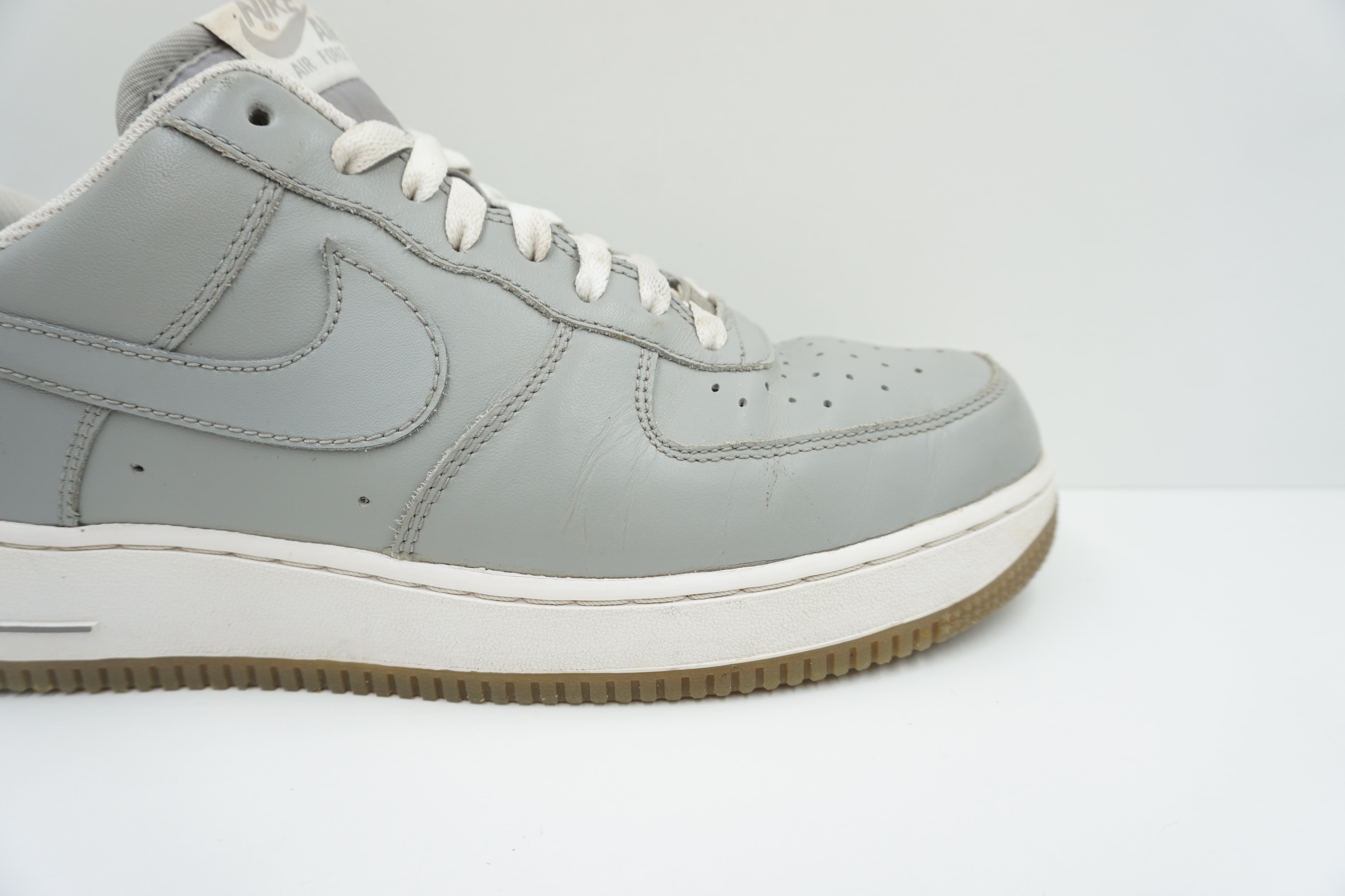 Nike Air Force 1 '07 Medium Grey