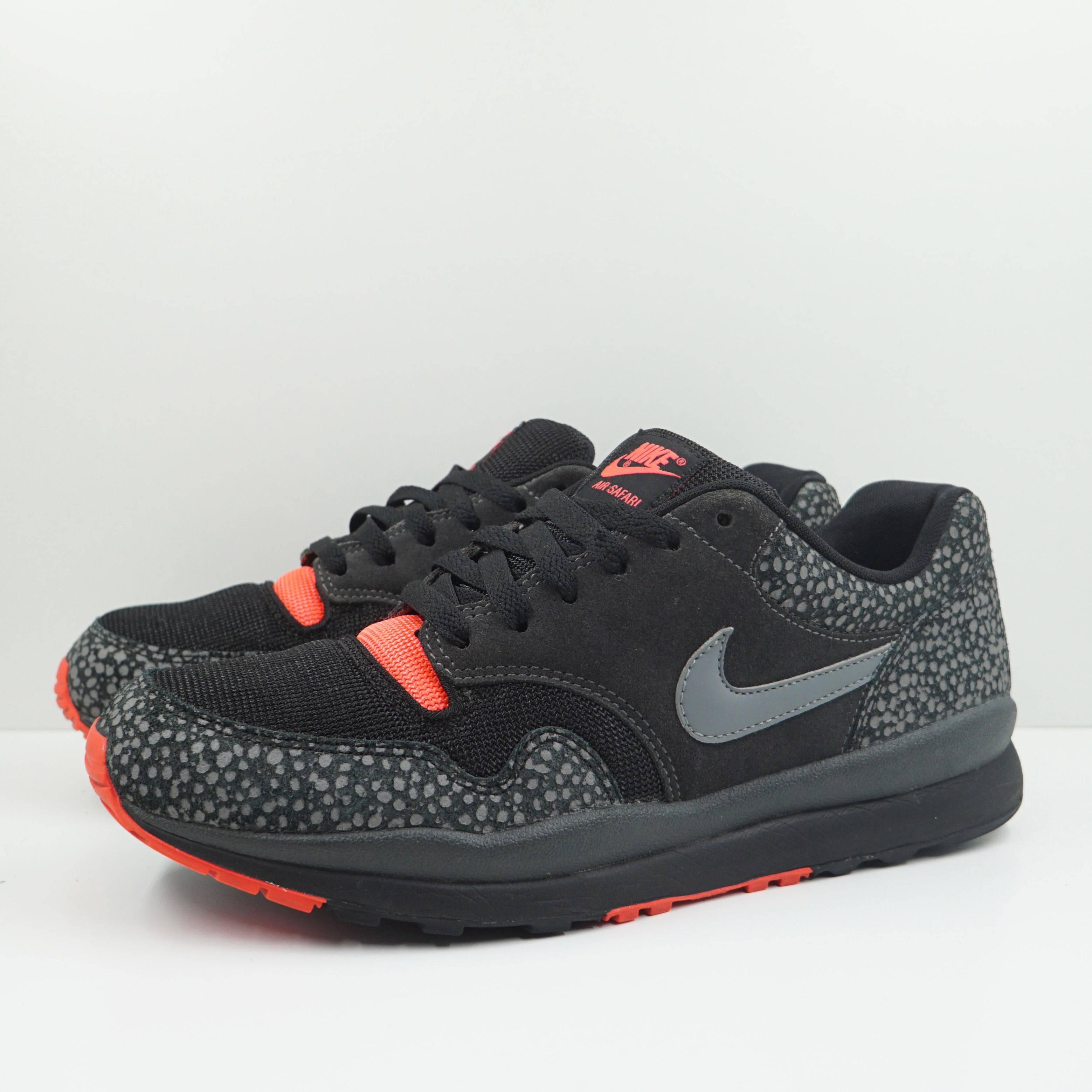 Nike Air Safari Black Solar Red