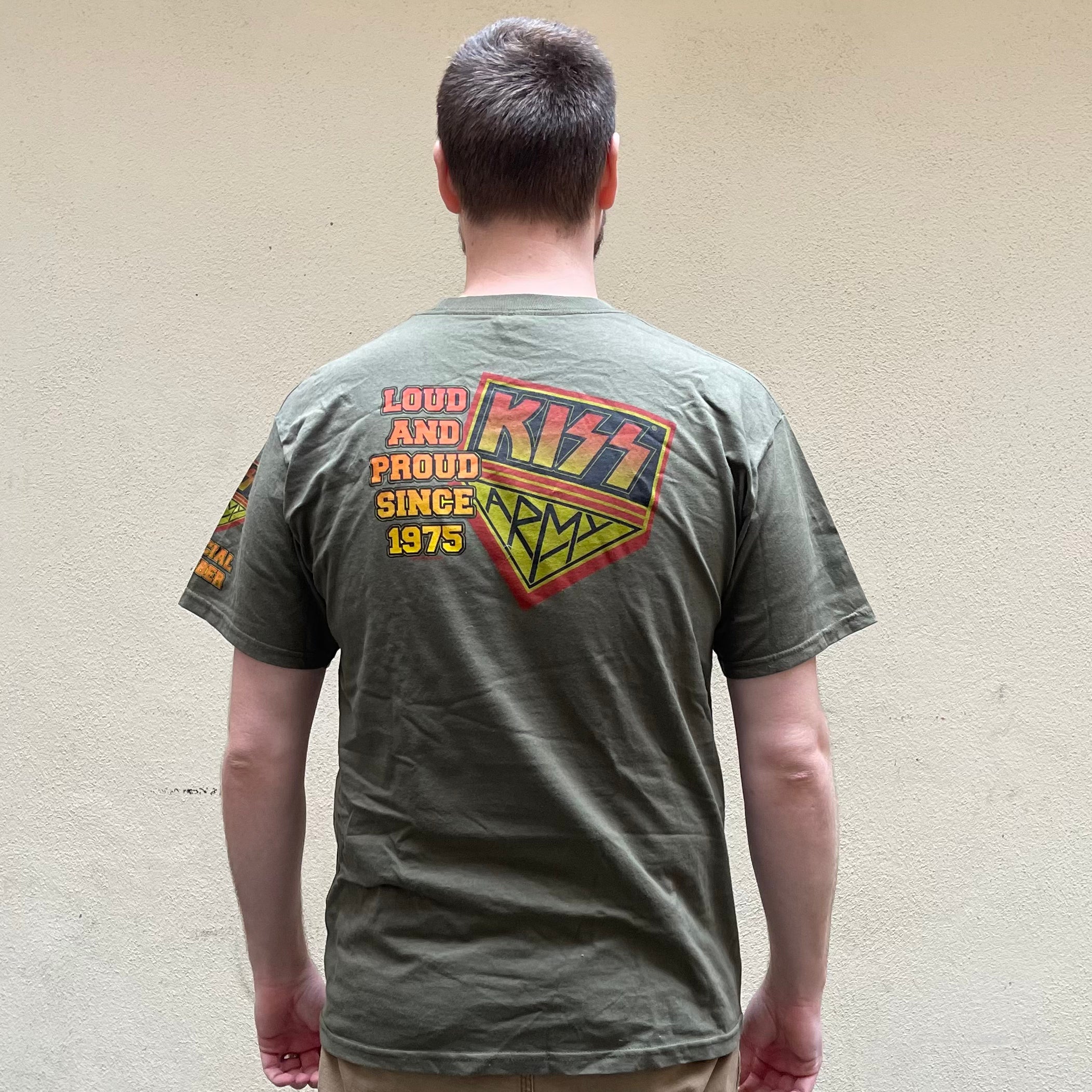 Alstyle Kiss Green Tshirt
