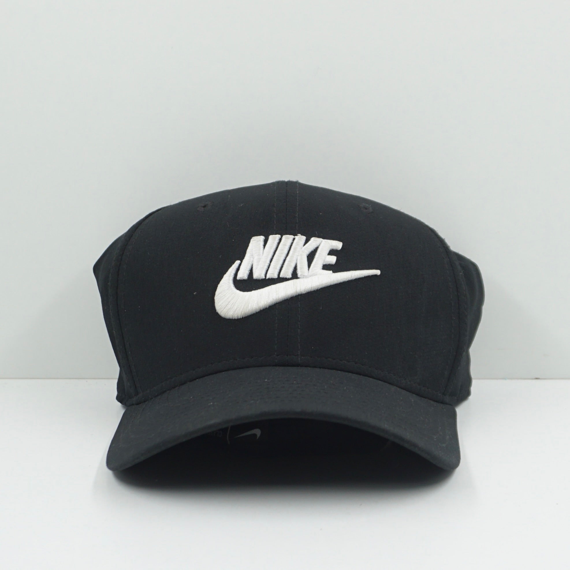 Nike Classic 99 Dri- Fit Flex Fit Black White Cap