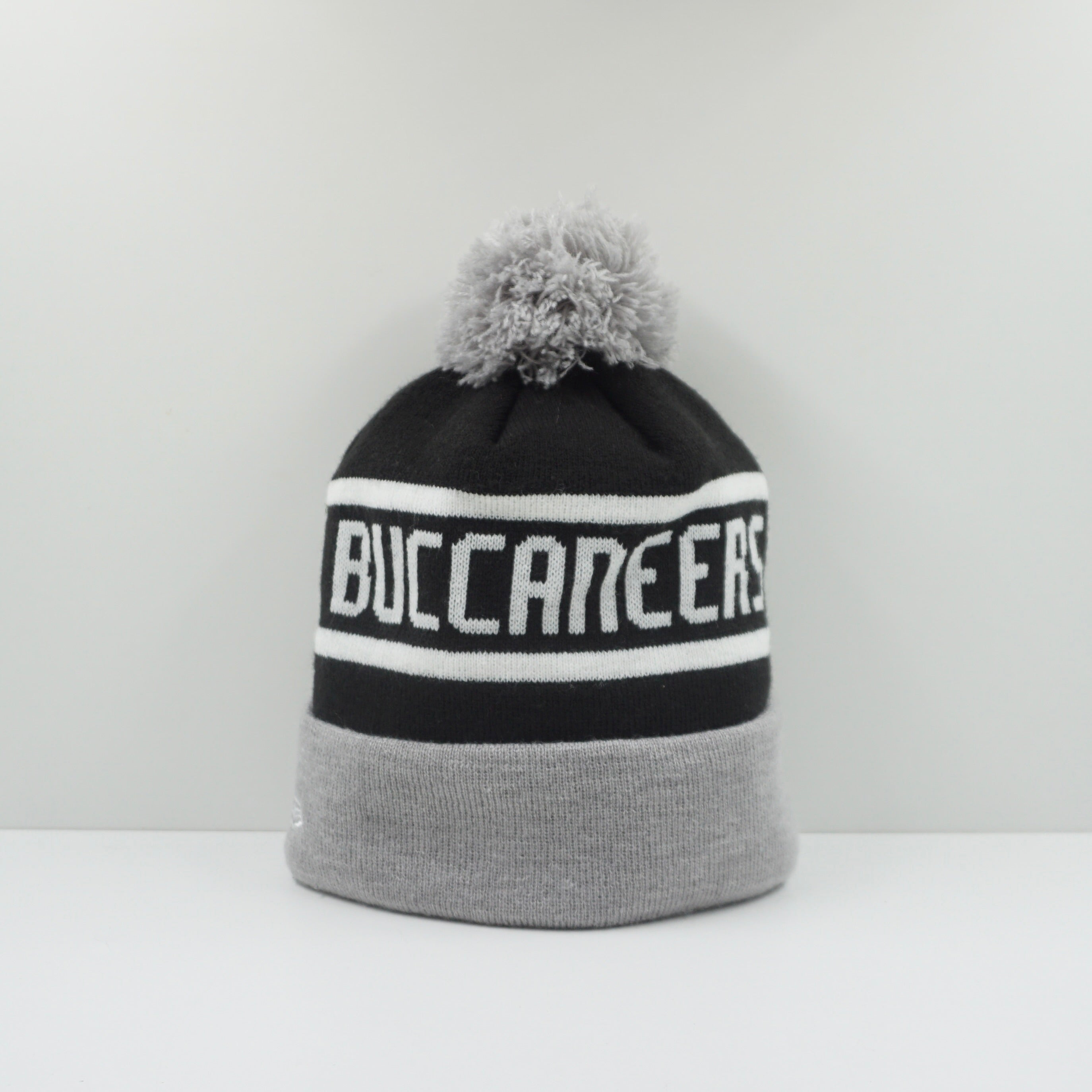 New Era Tampa Bay Buccaneers Bobble Top Beanie