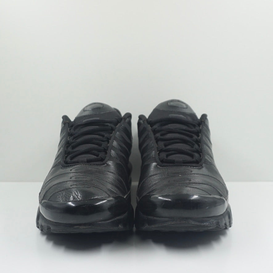 Nike Air Max Plus Triple Black Leather