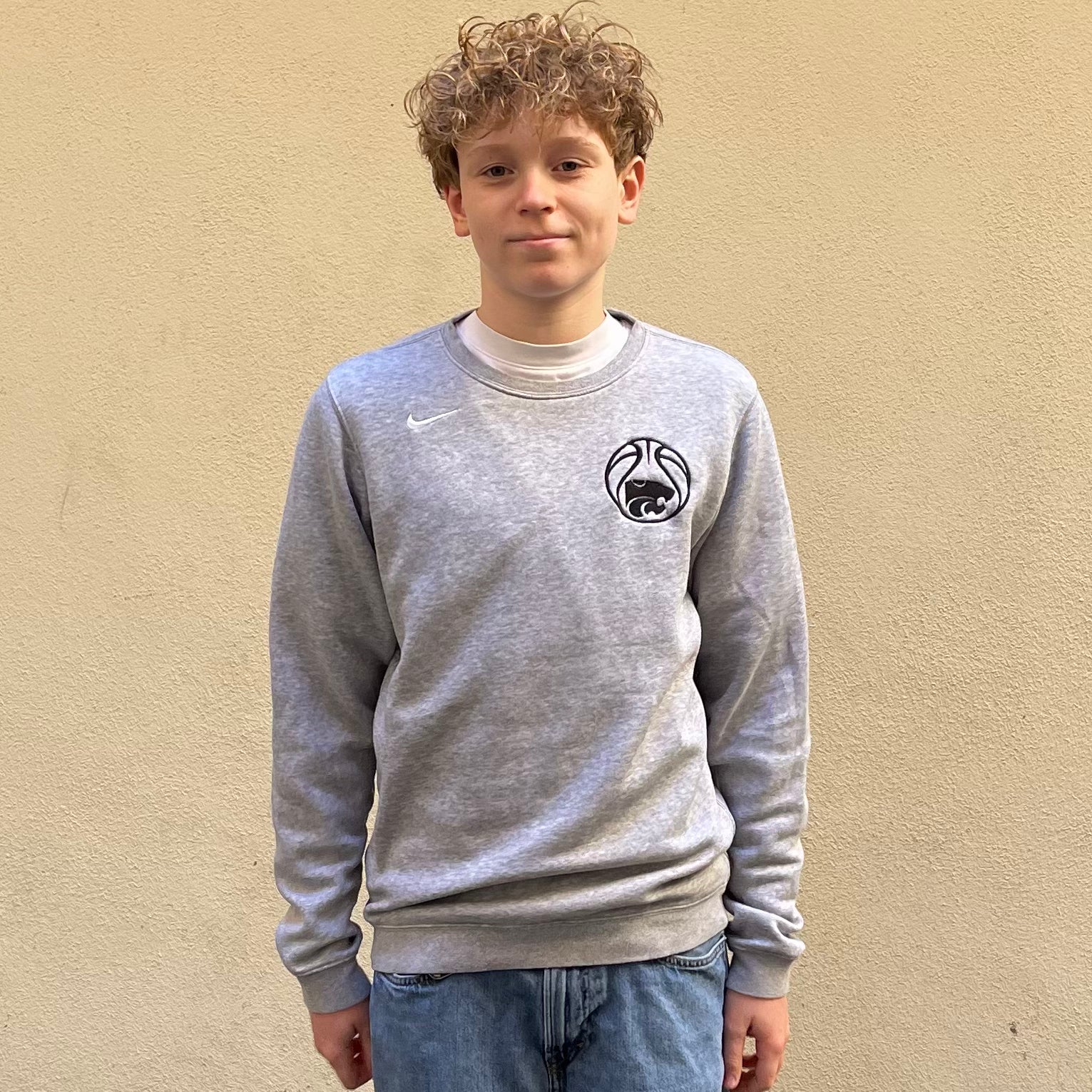 Nike Club Fleece Grey Sweatshirt