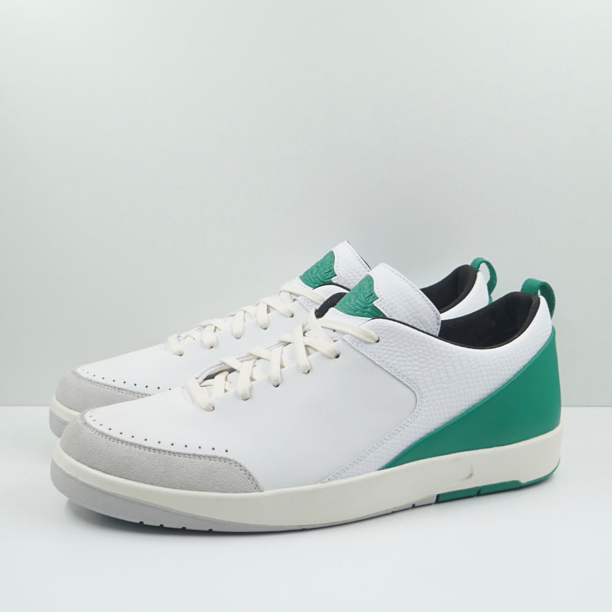 Jordan 2 Retro Low SE Nina Chanel Abney White Malachite (W)