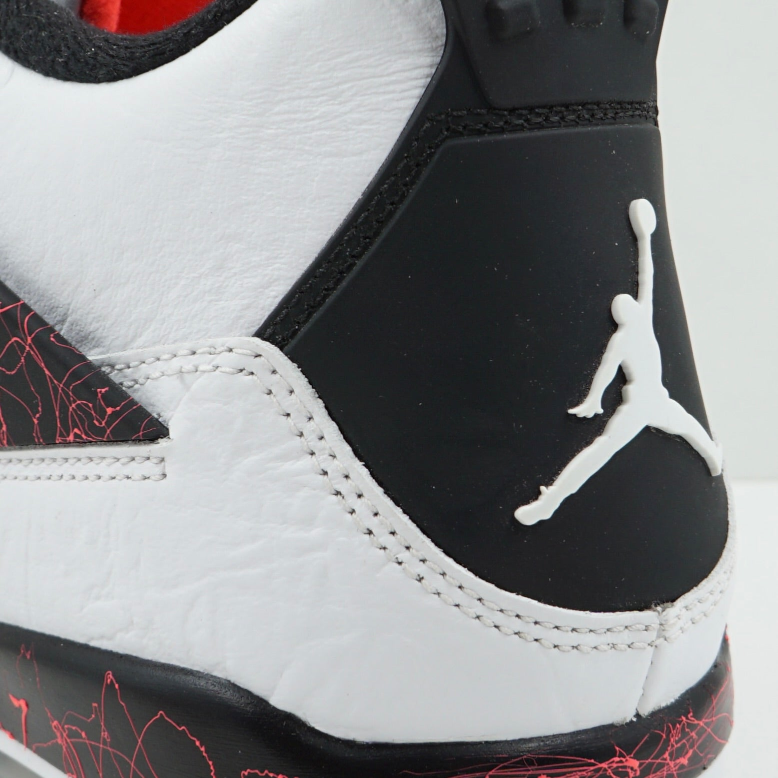 Jordan 4 Retro Flight Nostalgia