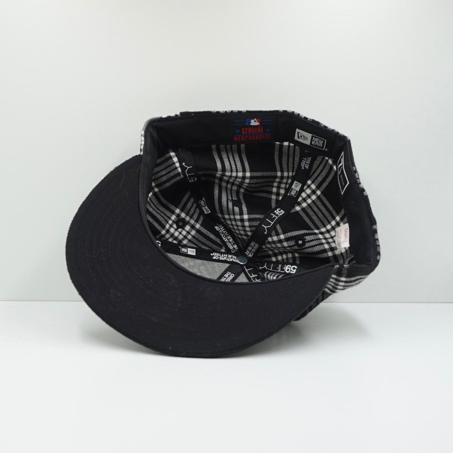 New Era Cincinnati Black White Fitted Cap Sample