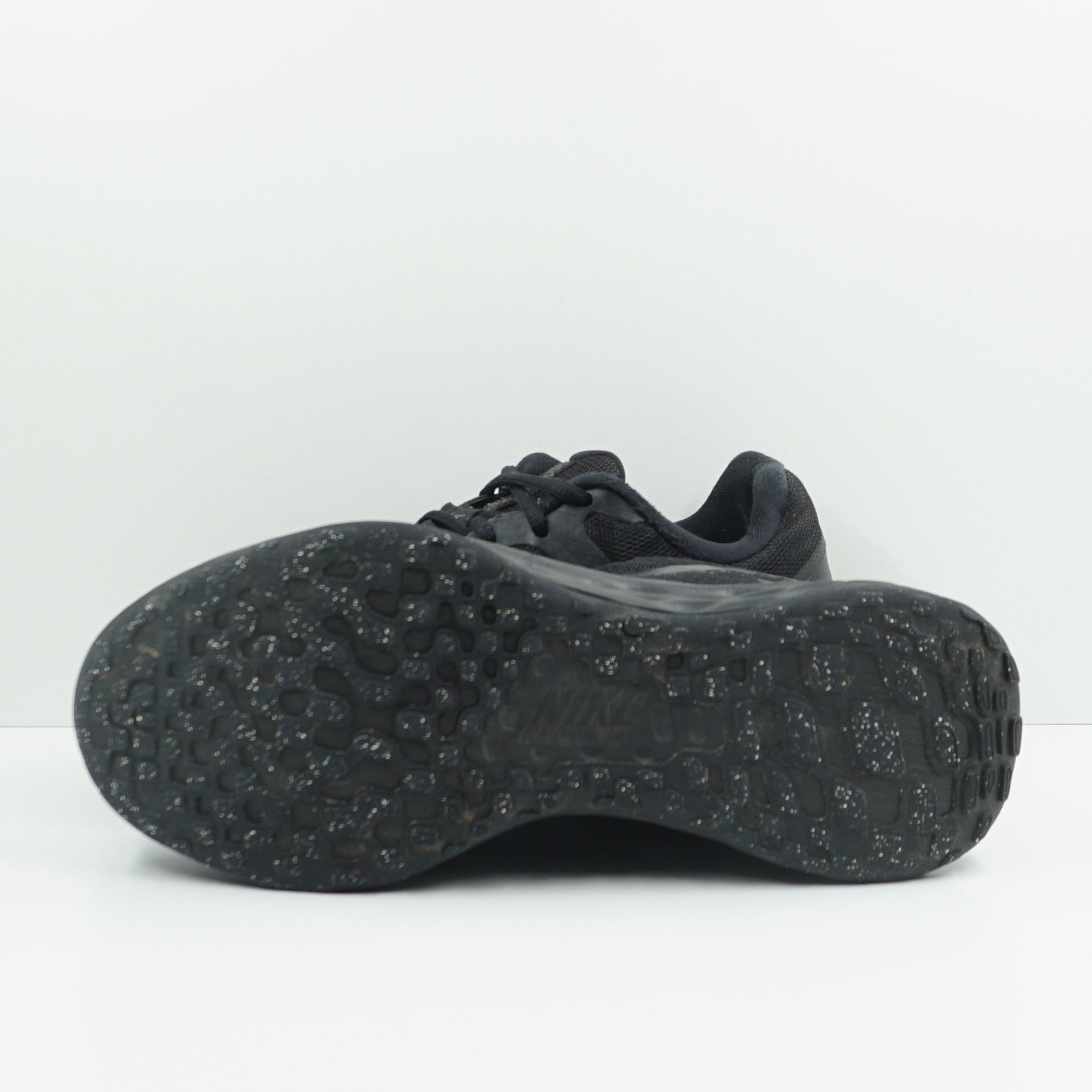 Nike Revolution 6 Next Nature Triple Black