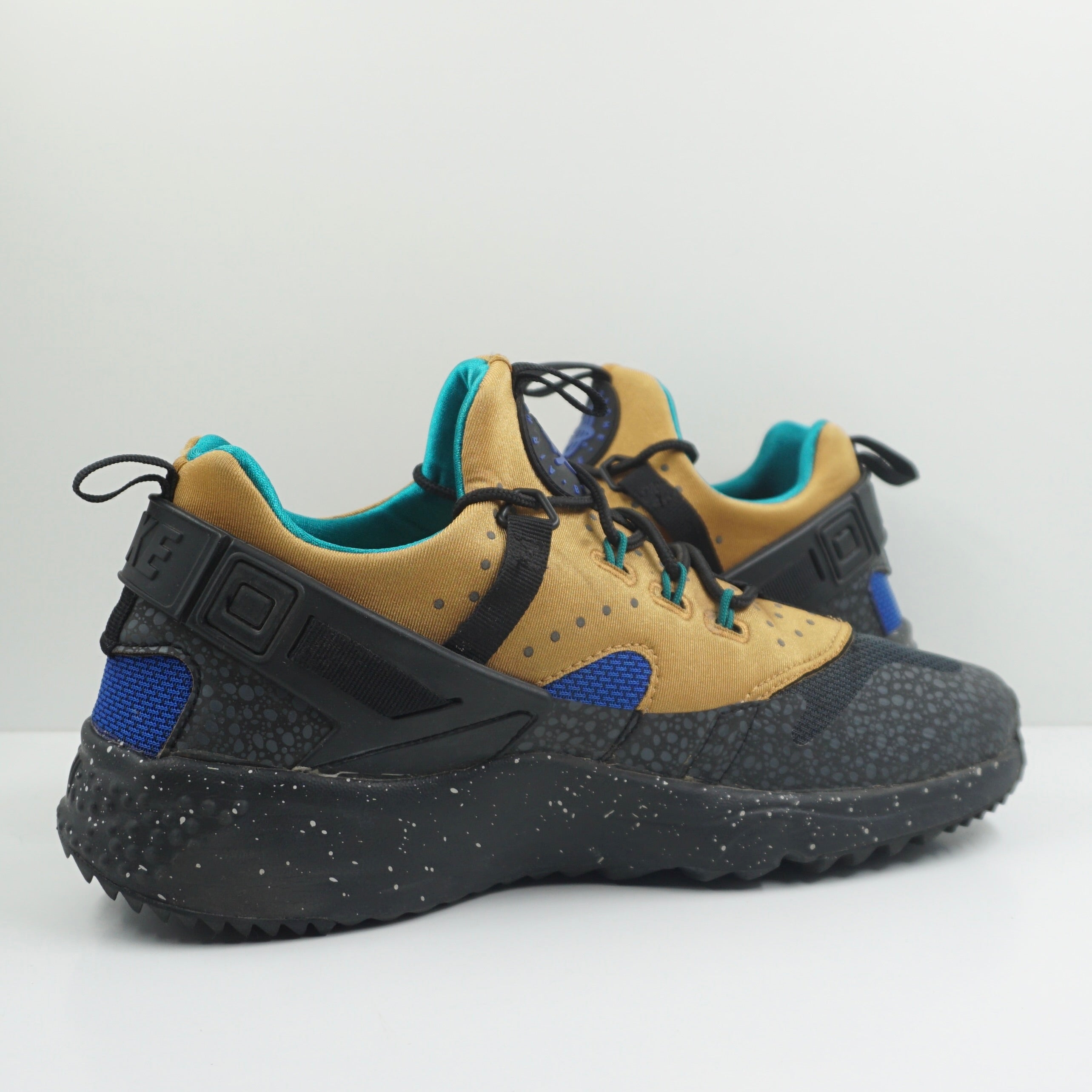 Nike Air Huarache Utility Premium Bronze Racer Blue