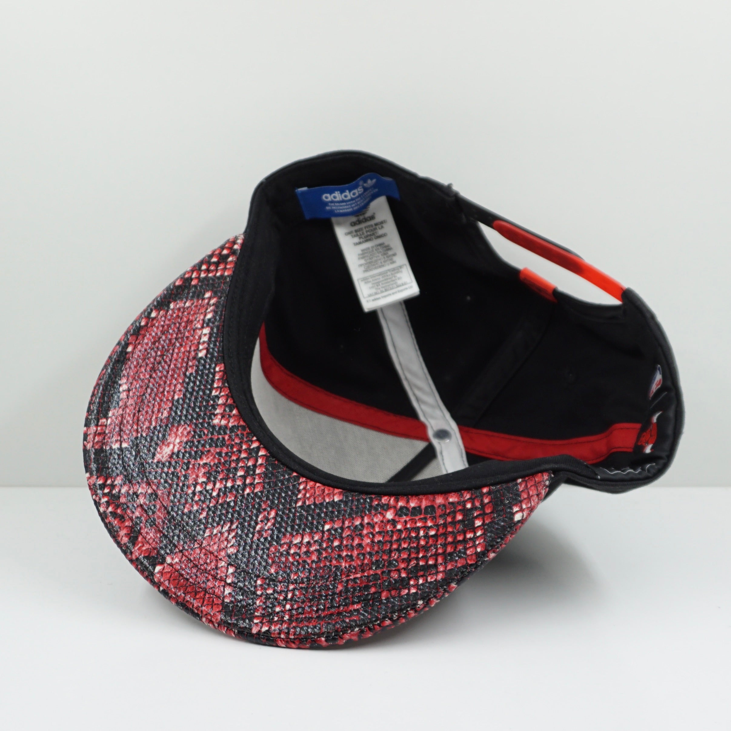 Adidas Chicago Bulls Snakeskin Brim Snapback Cap