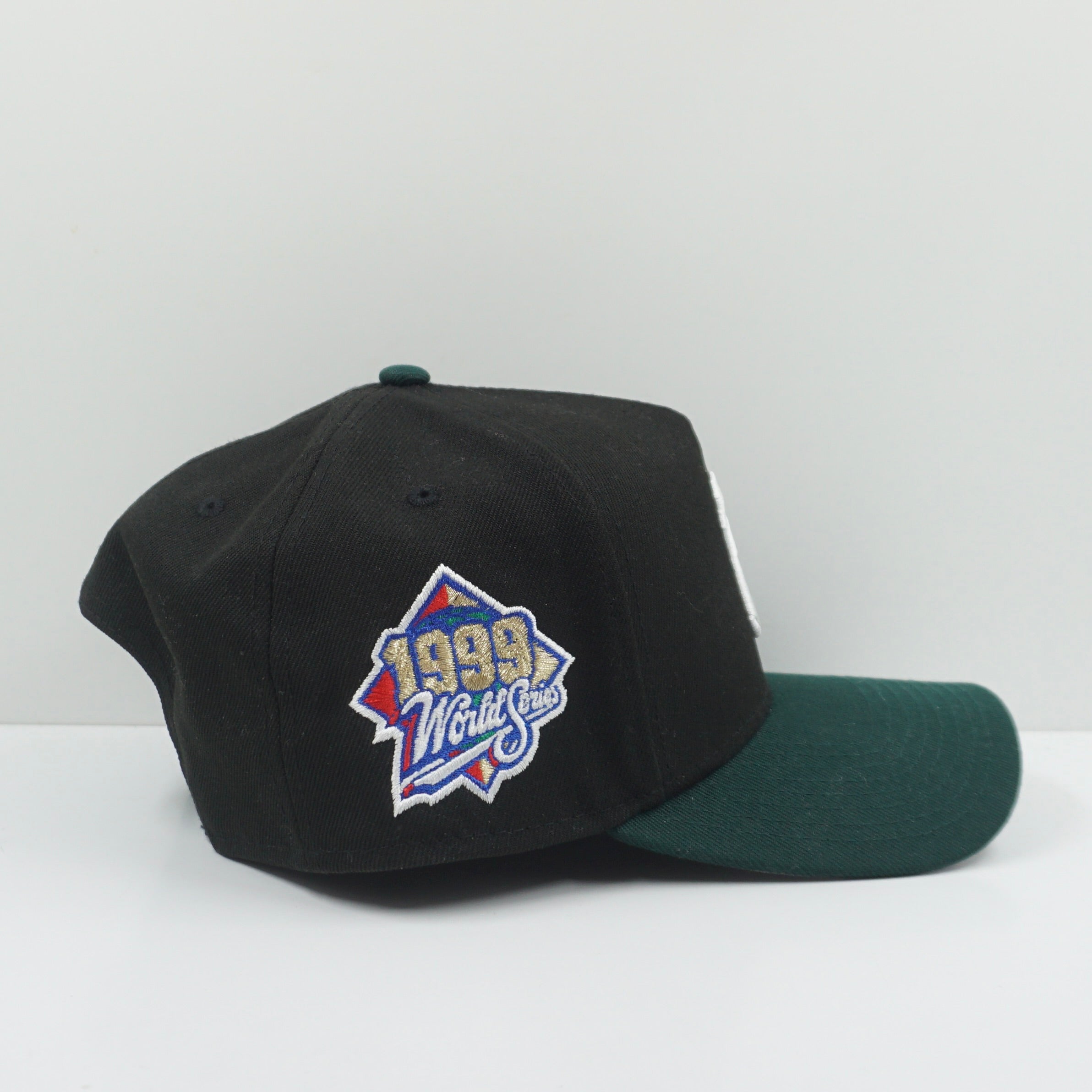 New Era Cooperstown MLB NY Yankees 1999 World Series Snapback Cap