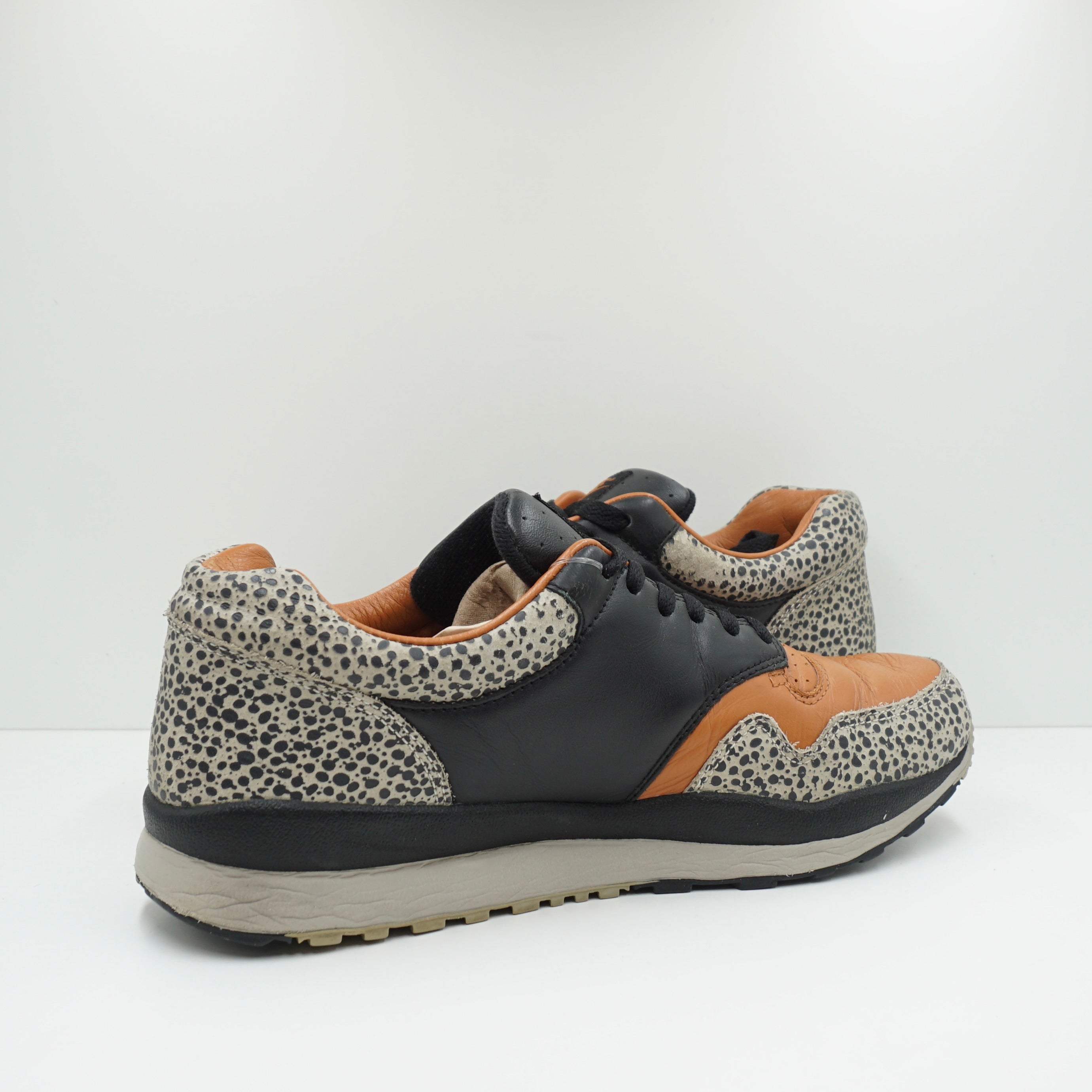 Nike Air Safari OG (2012)