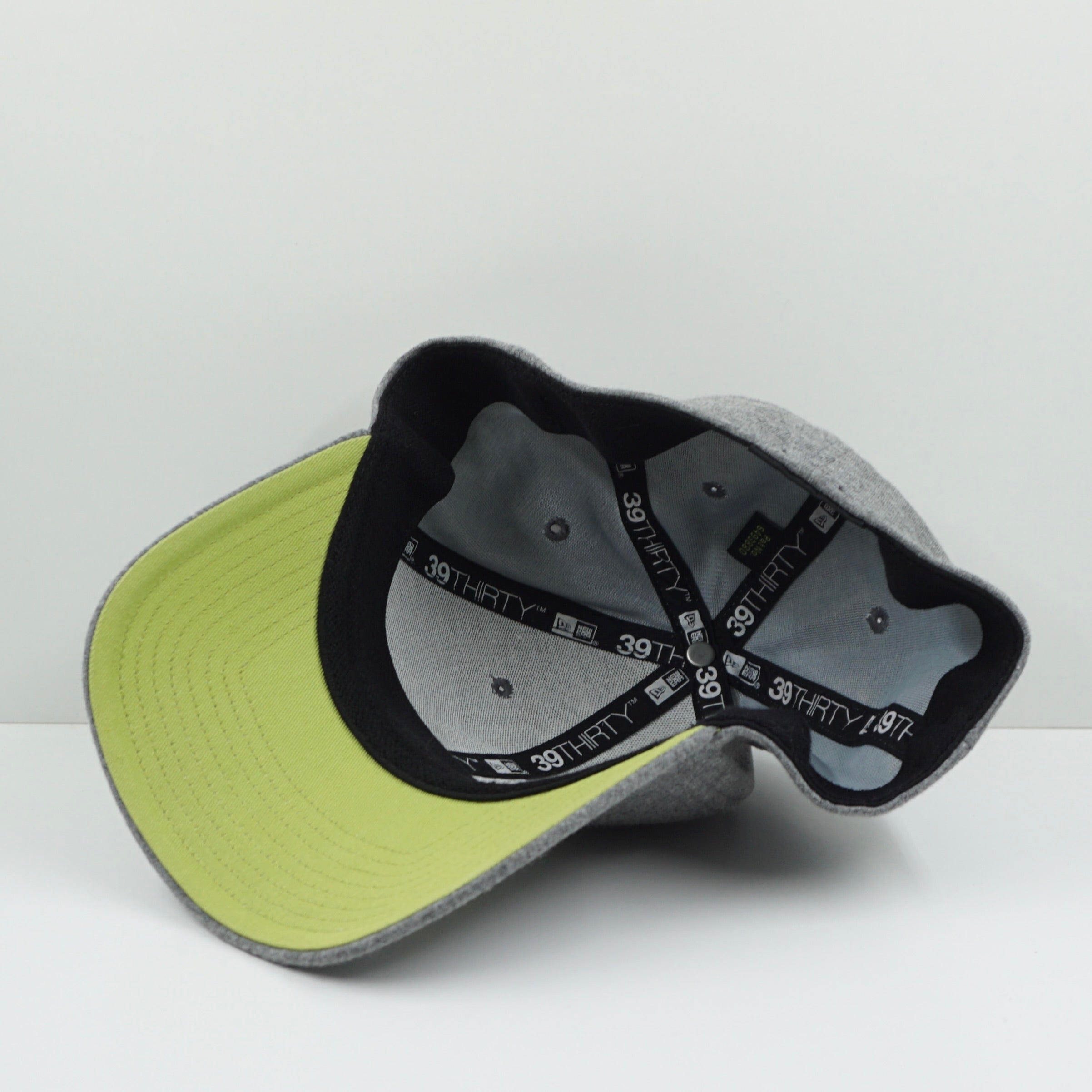 New Era San 39Thirty San Francisco Giants Grey Neon Stretch Fitted Cap