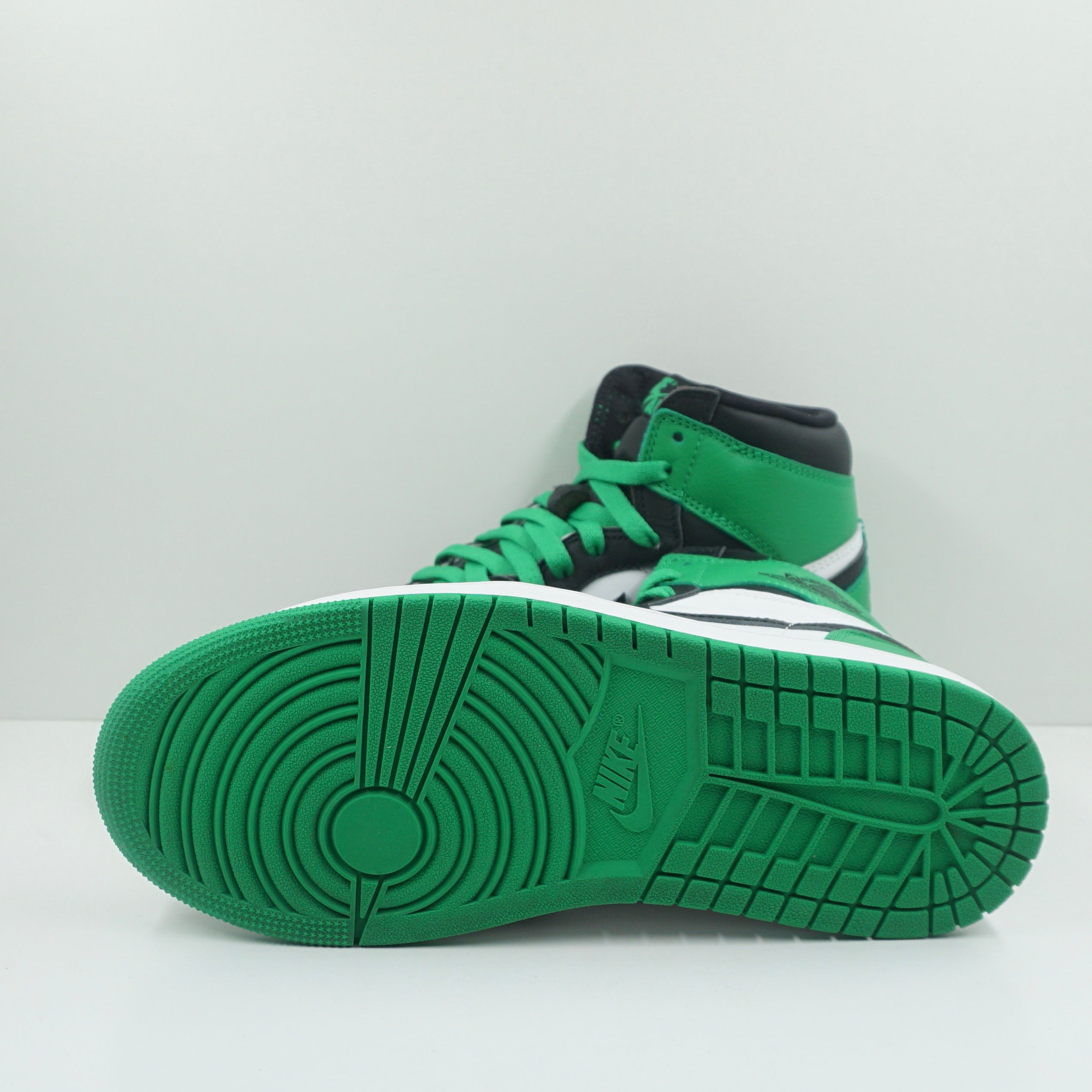 Jordan 1 Retro High OG Lucky Green