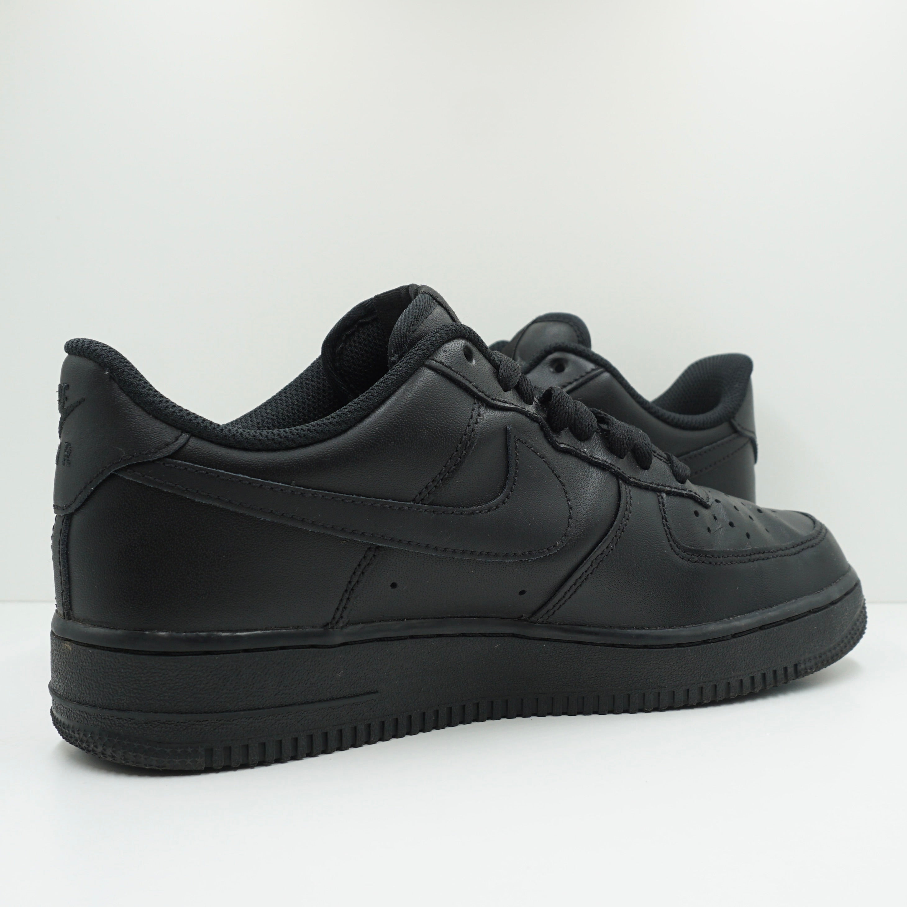 Nike Air Force 1 '07 Triple Black