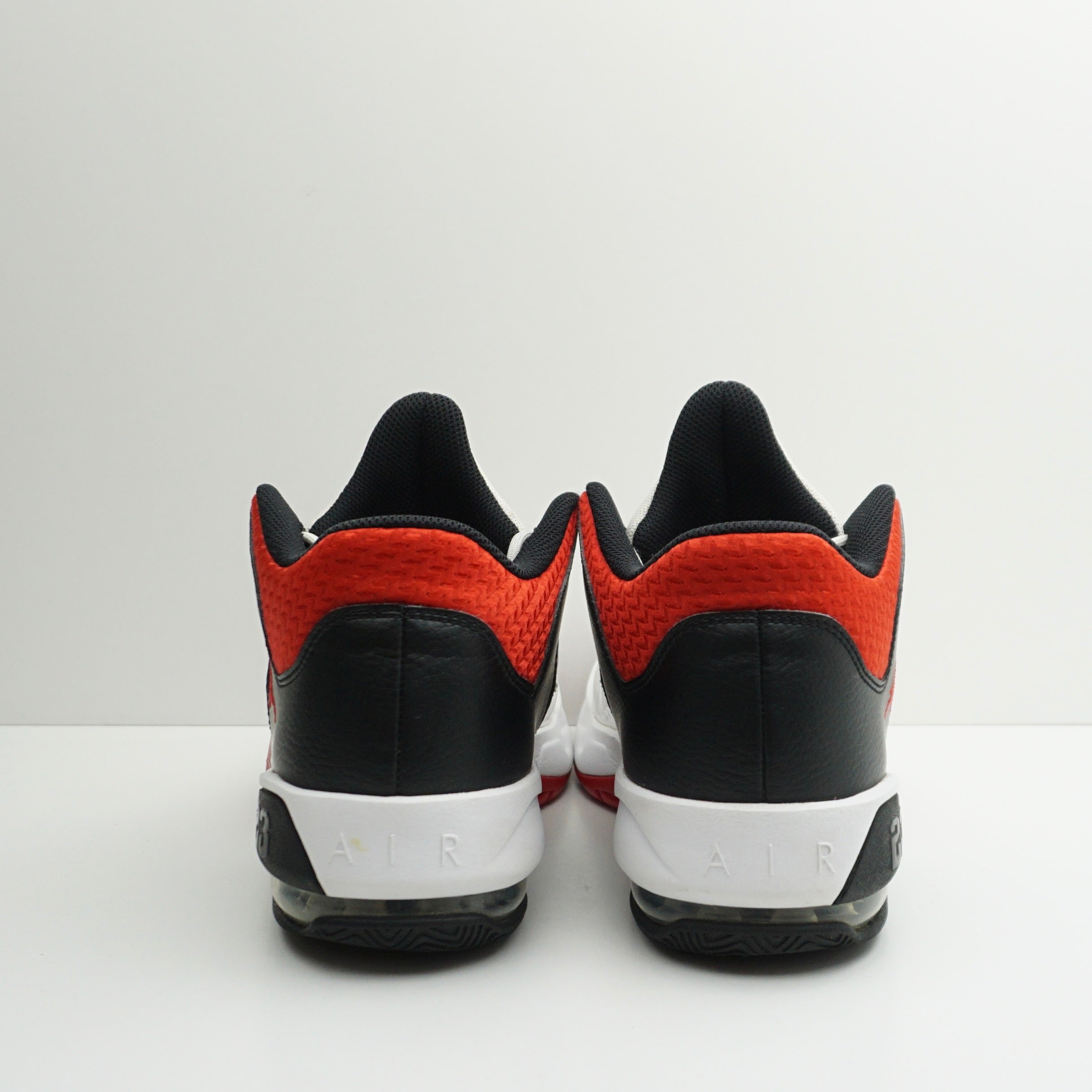 Jordan Max Aura 3 White
