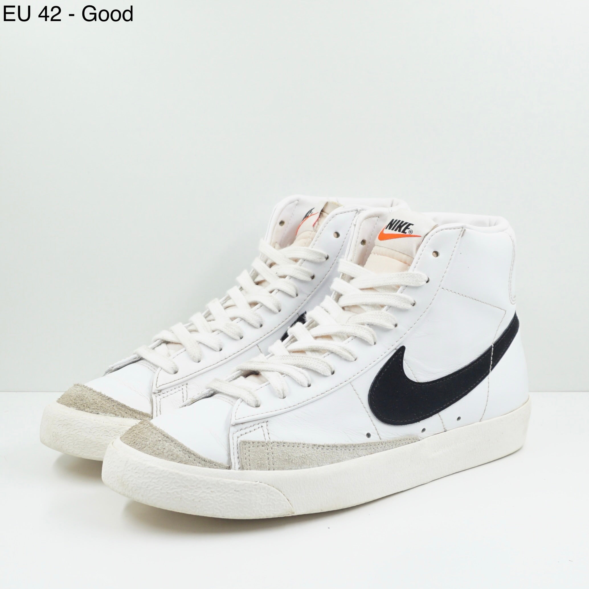 Nike Blazer Mid 77 White Black (W)