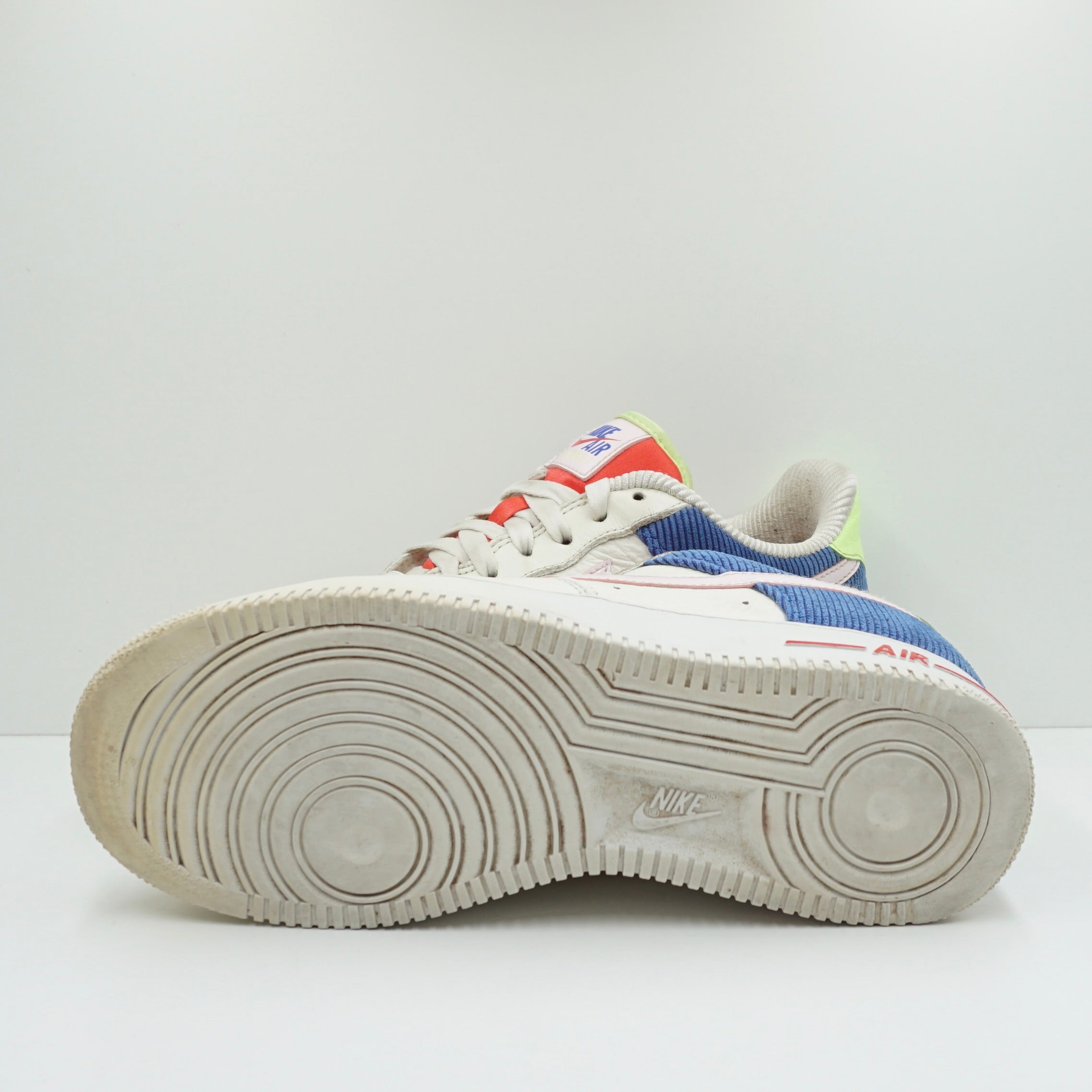 Nike Air Force 1 Low Corduroy (W)