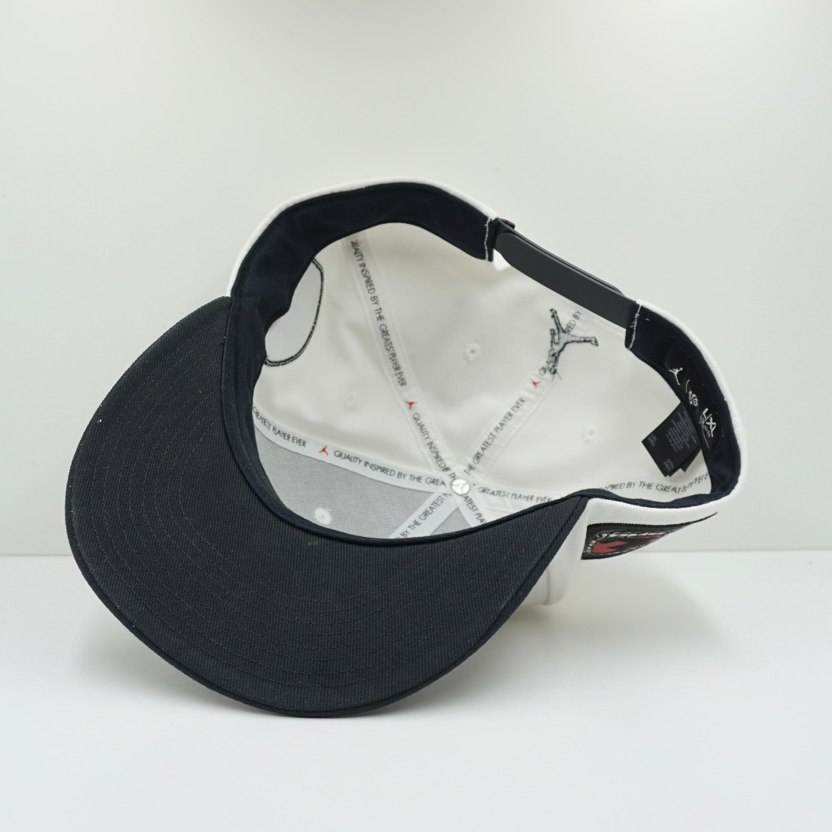 Jordan Pro Structured White Black Snapback Cap