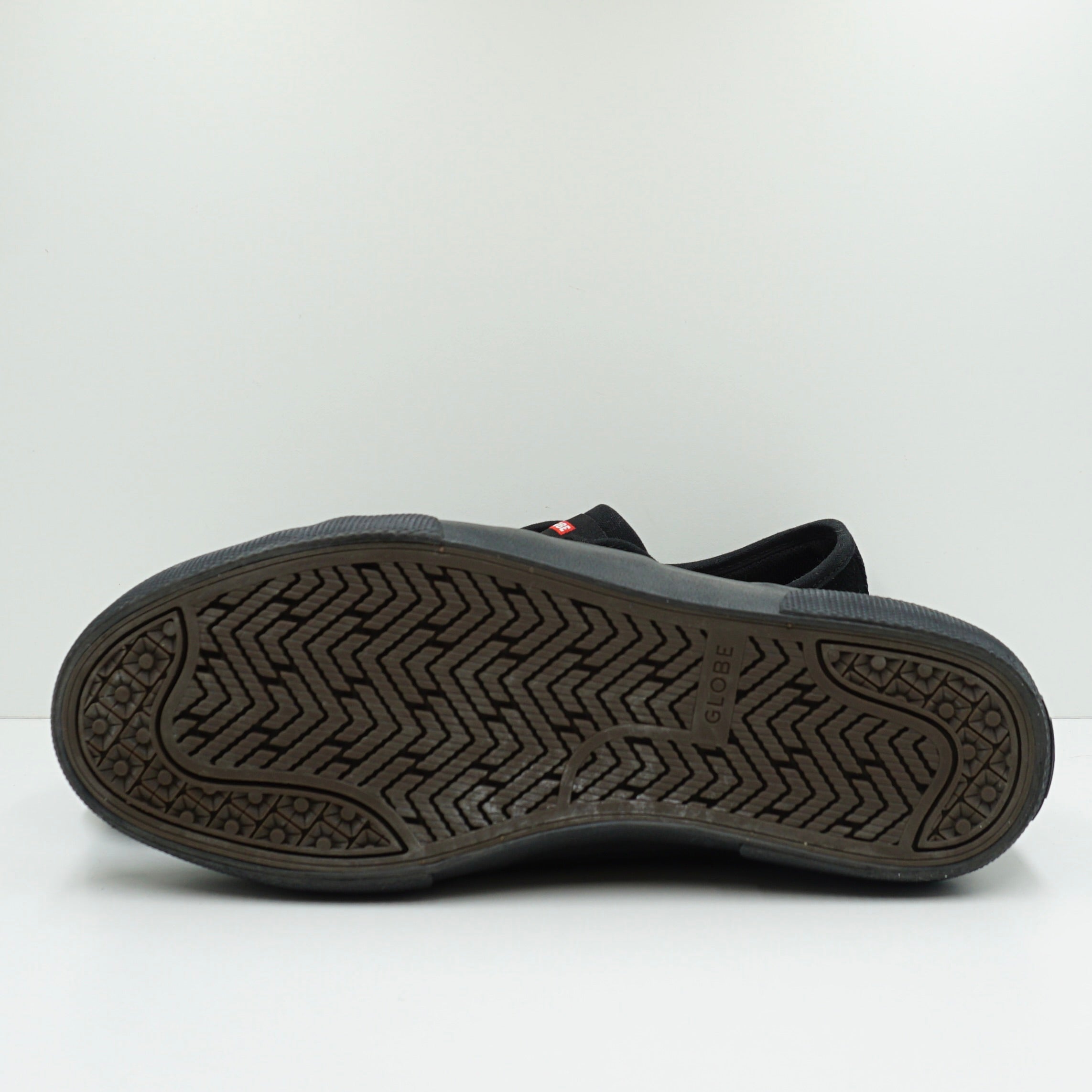 Globe Surplus Black
