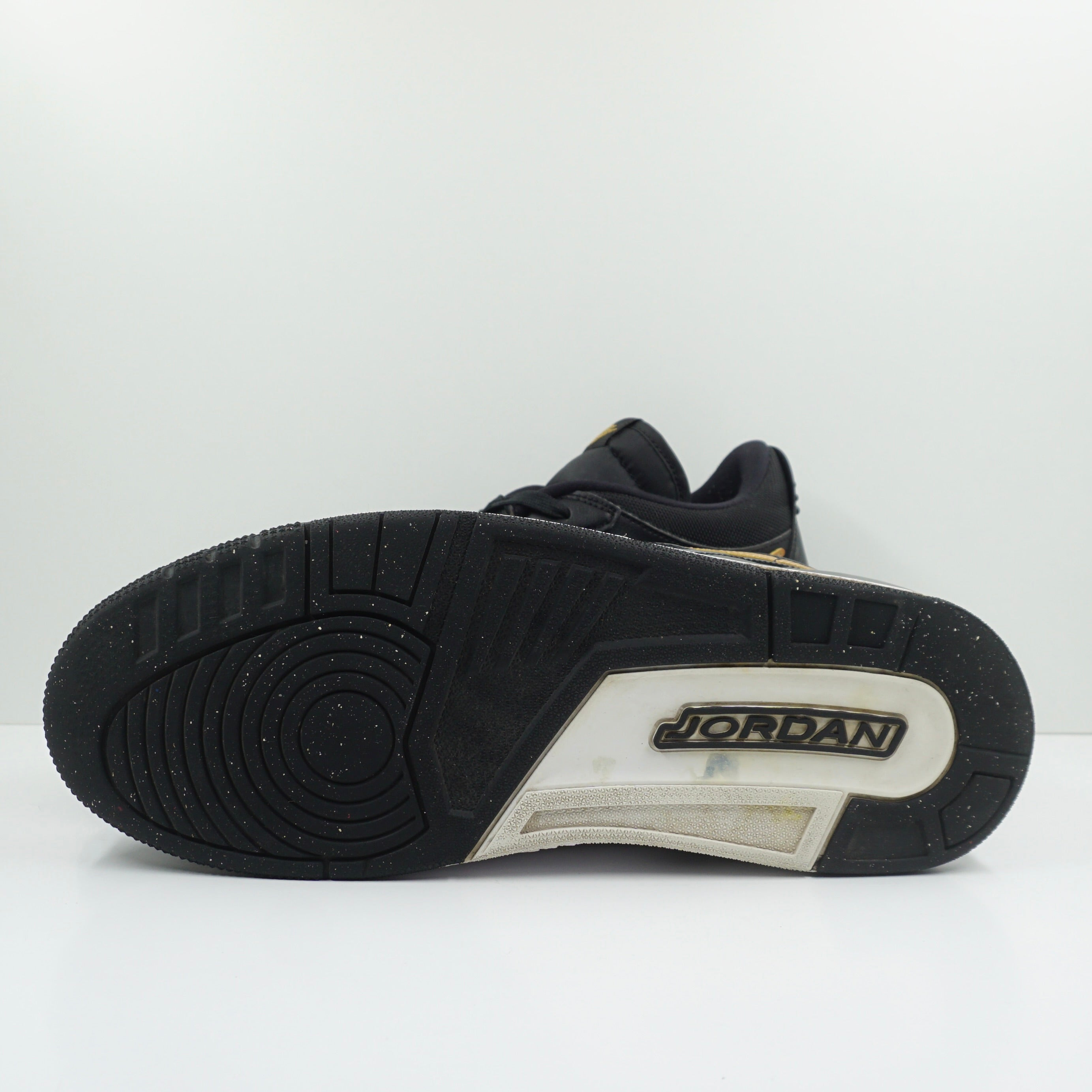 Jordan Legacy 312 Low Black Metallic Gold