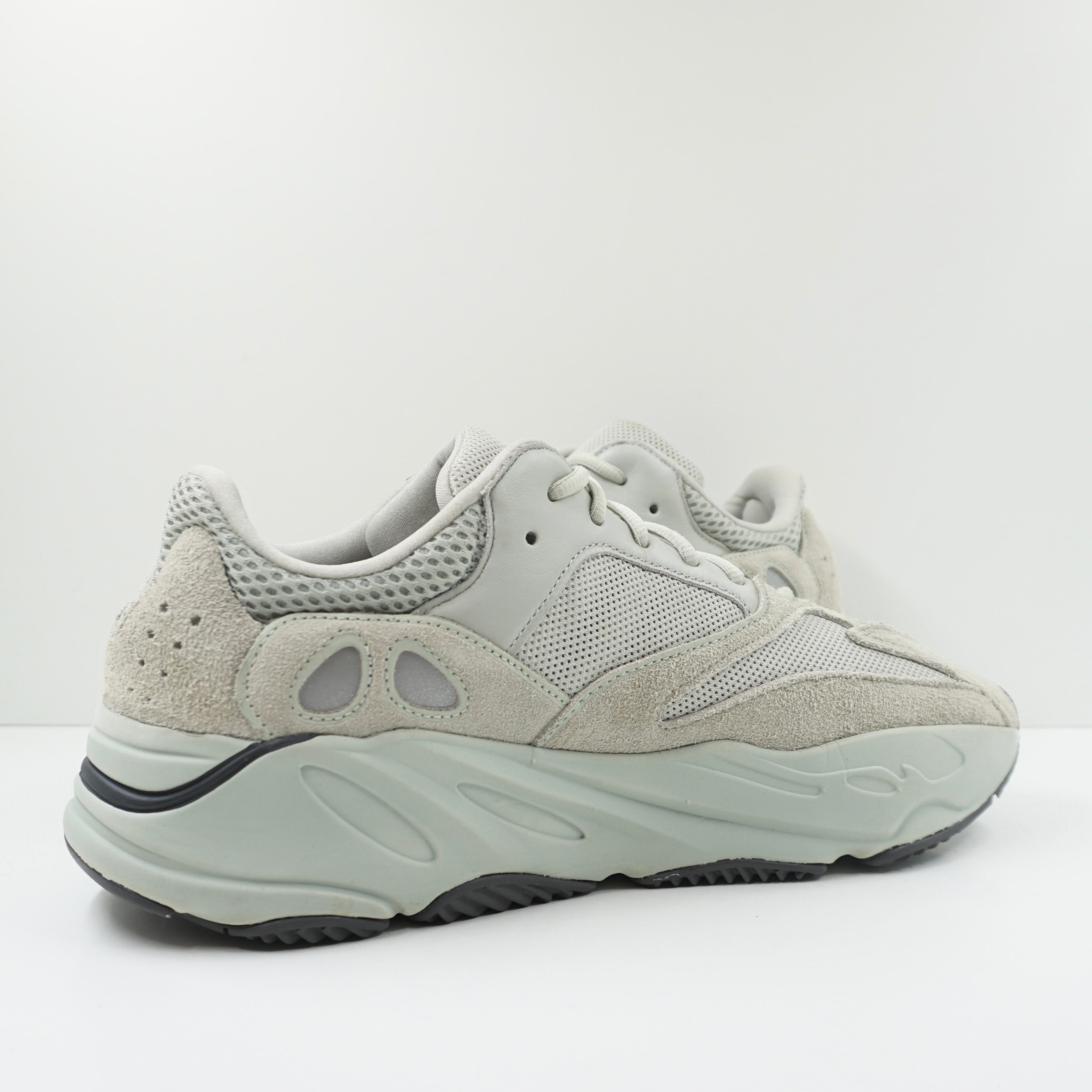 Adidas Yeezy Boost 700 Salt