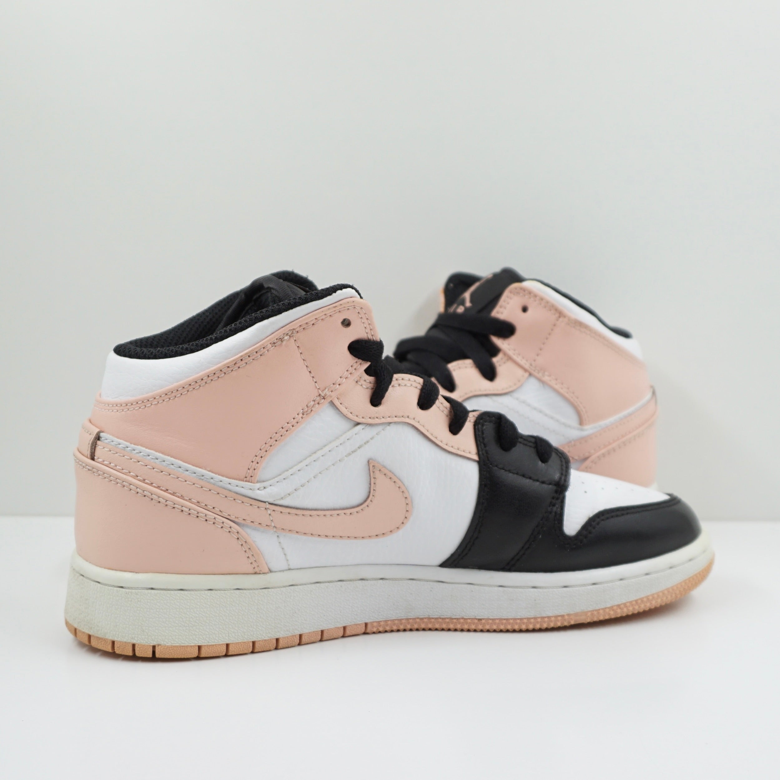 Jordan 1 Mid Arctic Orange Black Toe (GS)