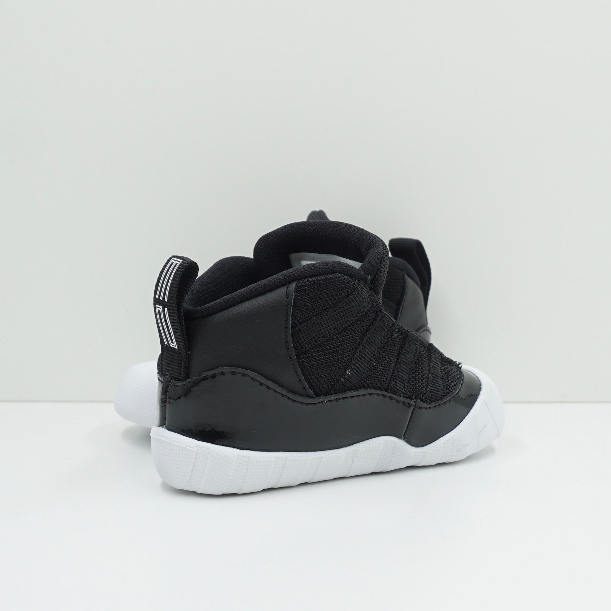 Jordan 11 Crib Bootie 72-10 (I)
