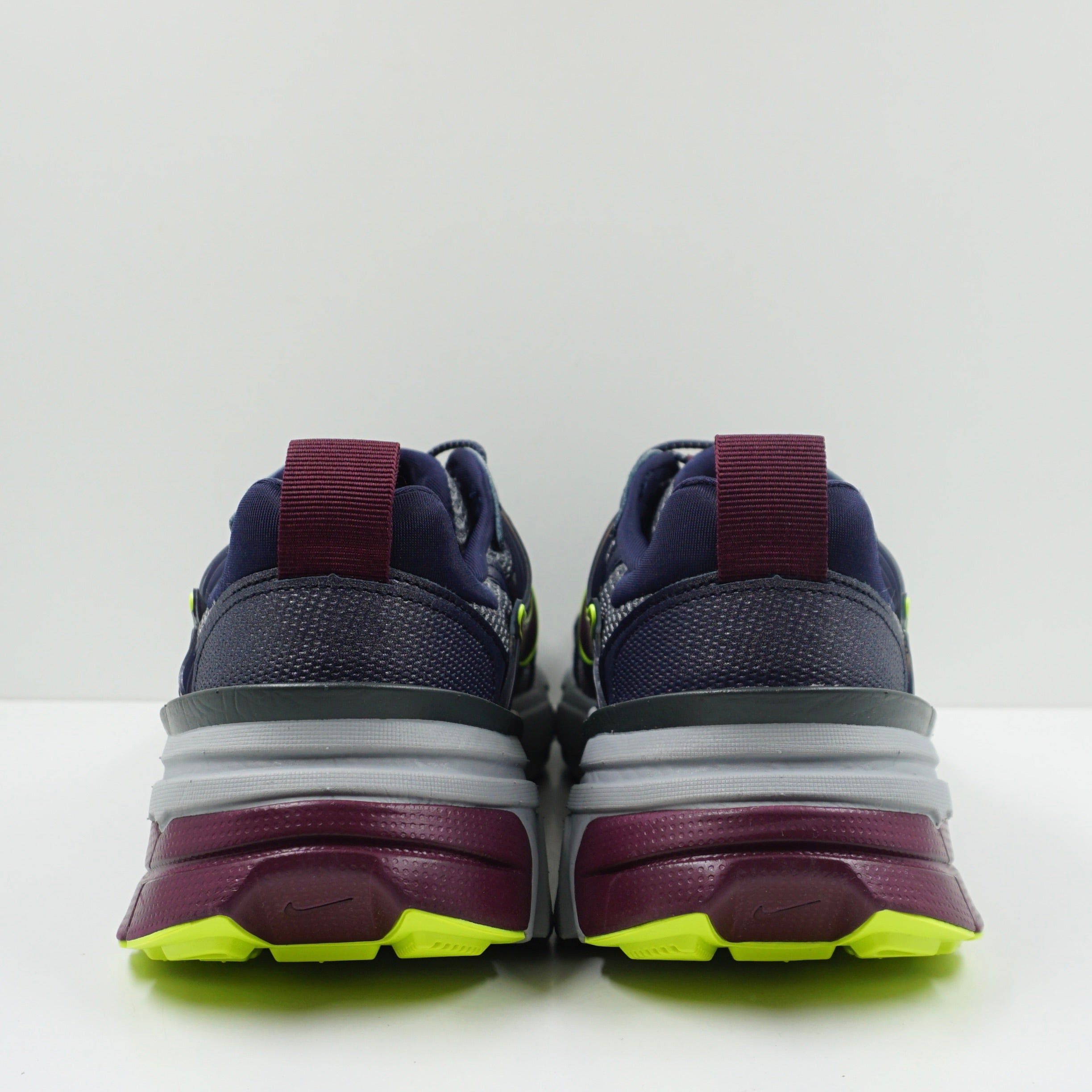 Nike V2K Run Luminous (W)