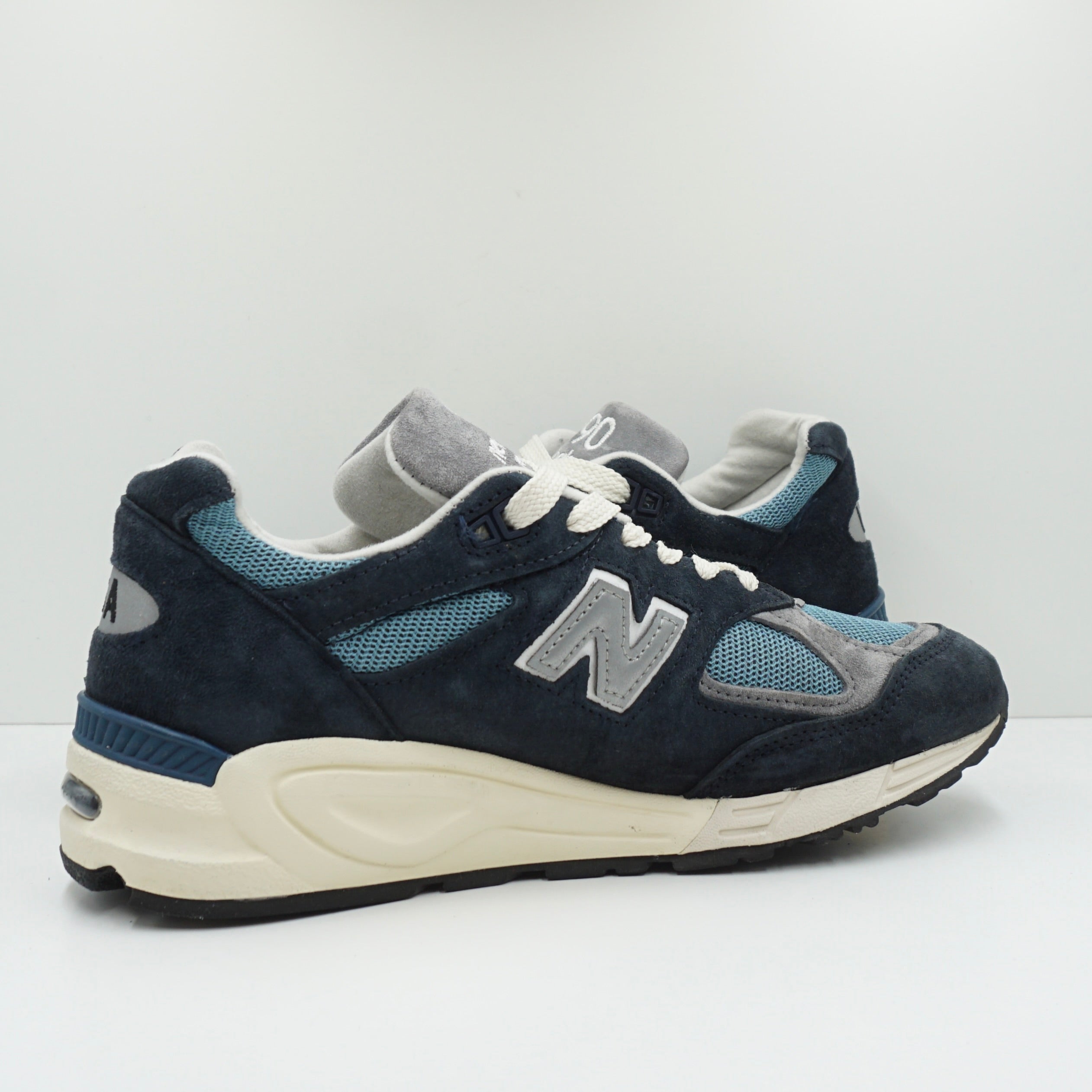 New Balance 990v2 MiUSA Teddy Santis Navy Castlerock