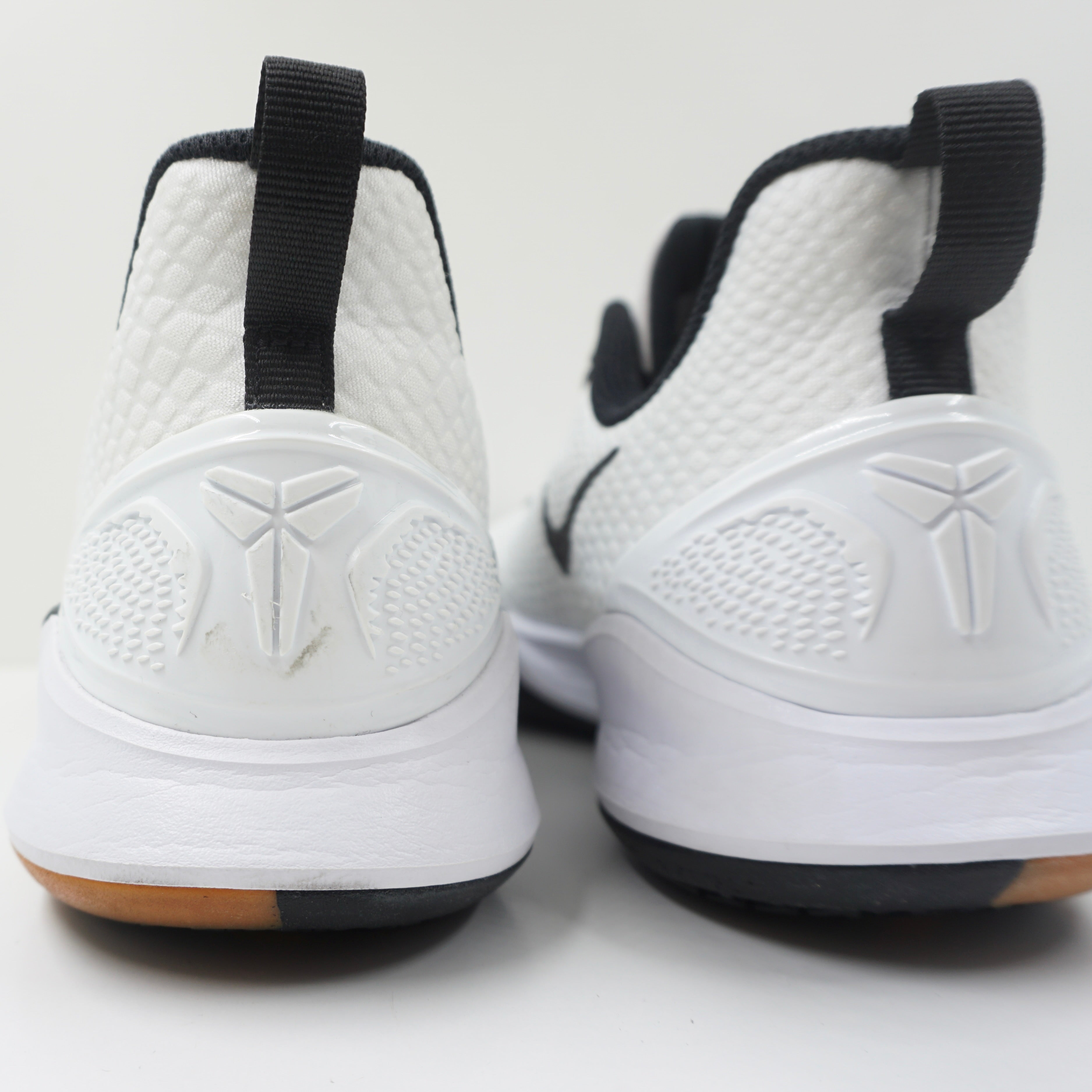 Nike Kobe Mamba Focus White