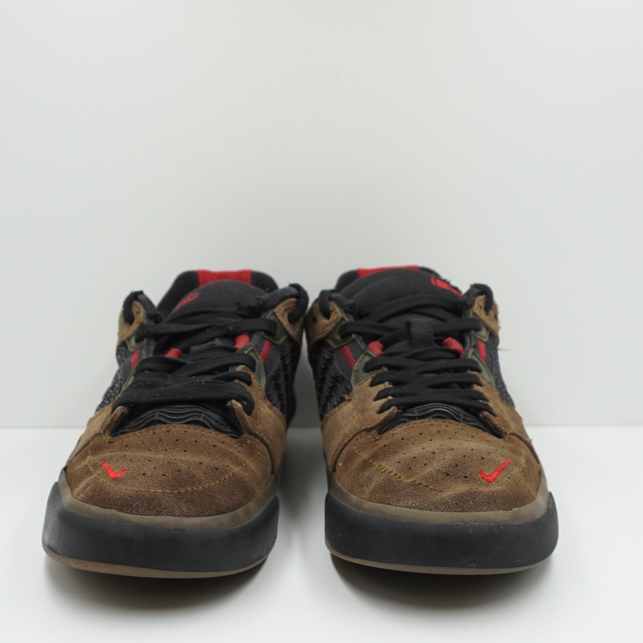 Nike SB Ishod Wair Light Olive