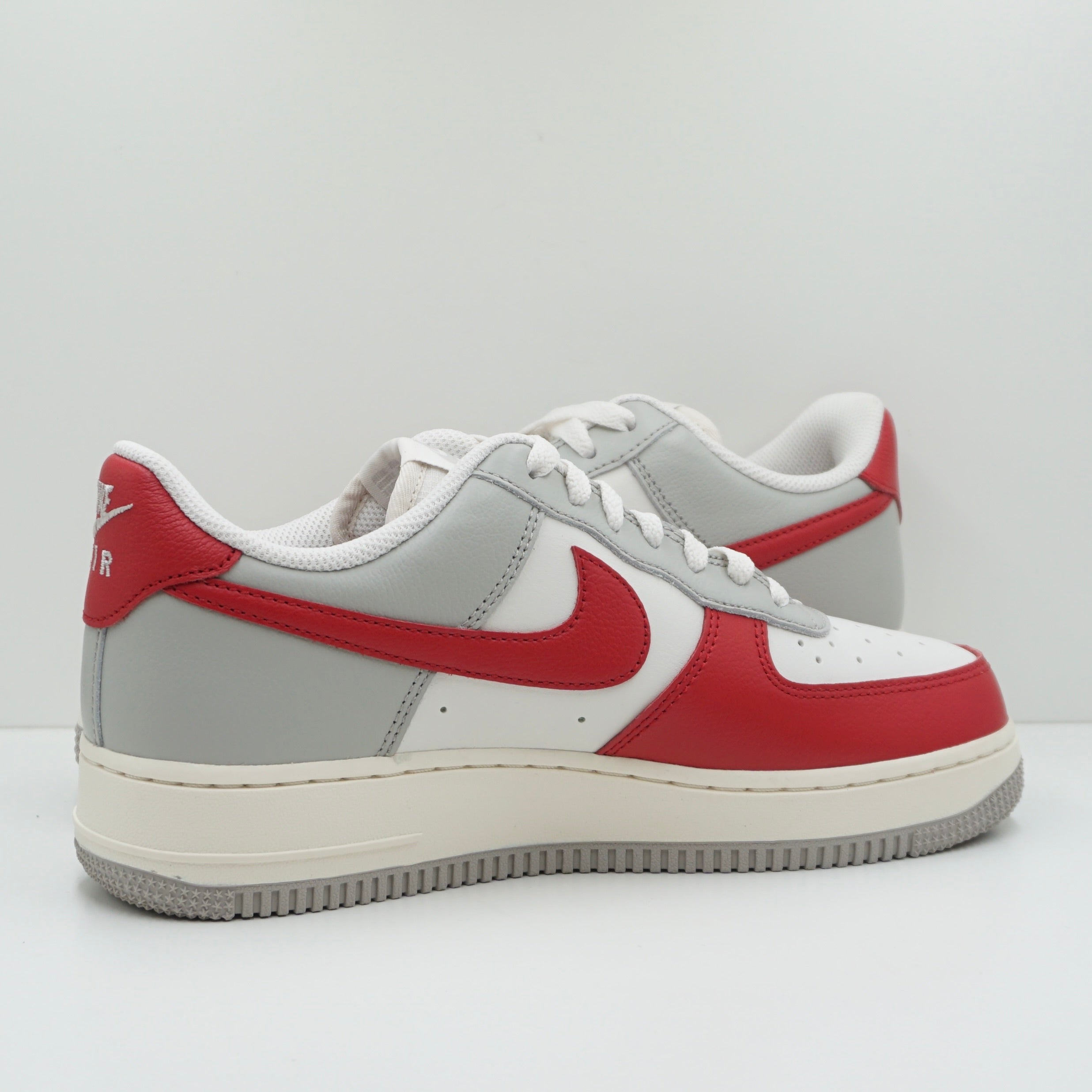 Nike Air Force 1 Low '07 LV8 Phantom Gym Red