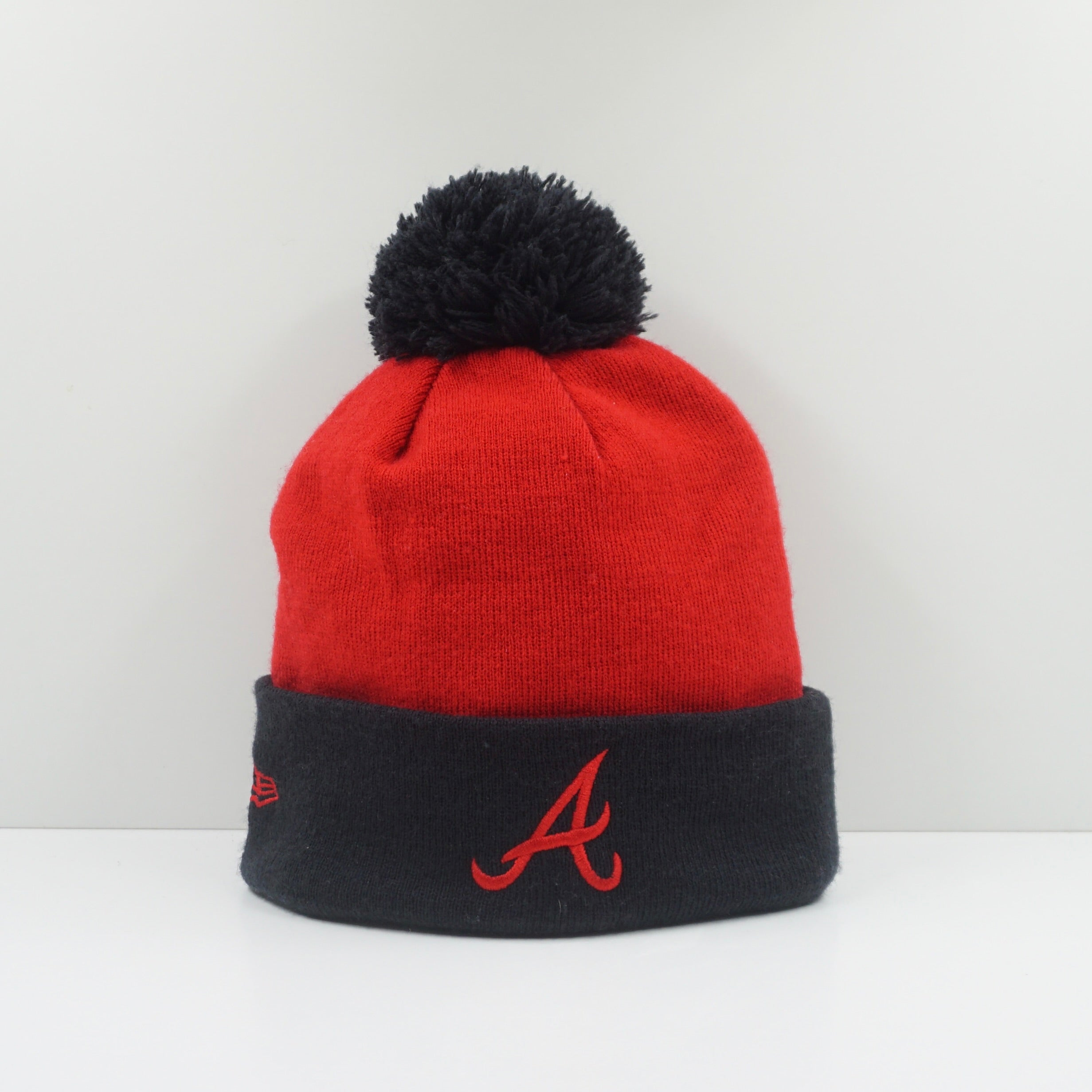 New Era Atlanta Braves Bobble Top Beanie