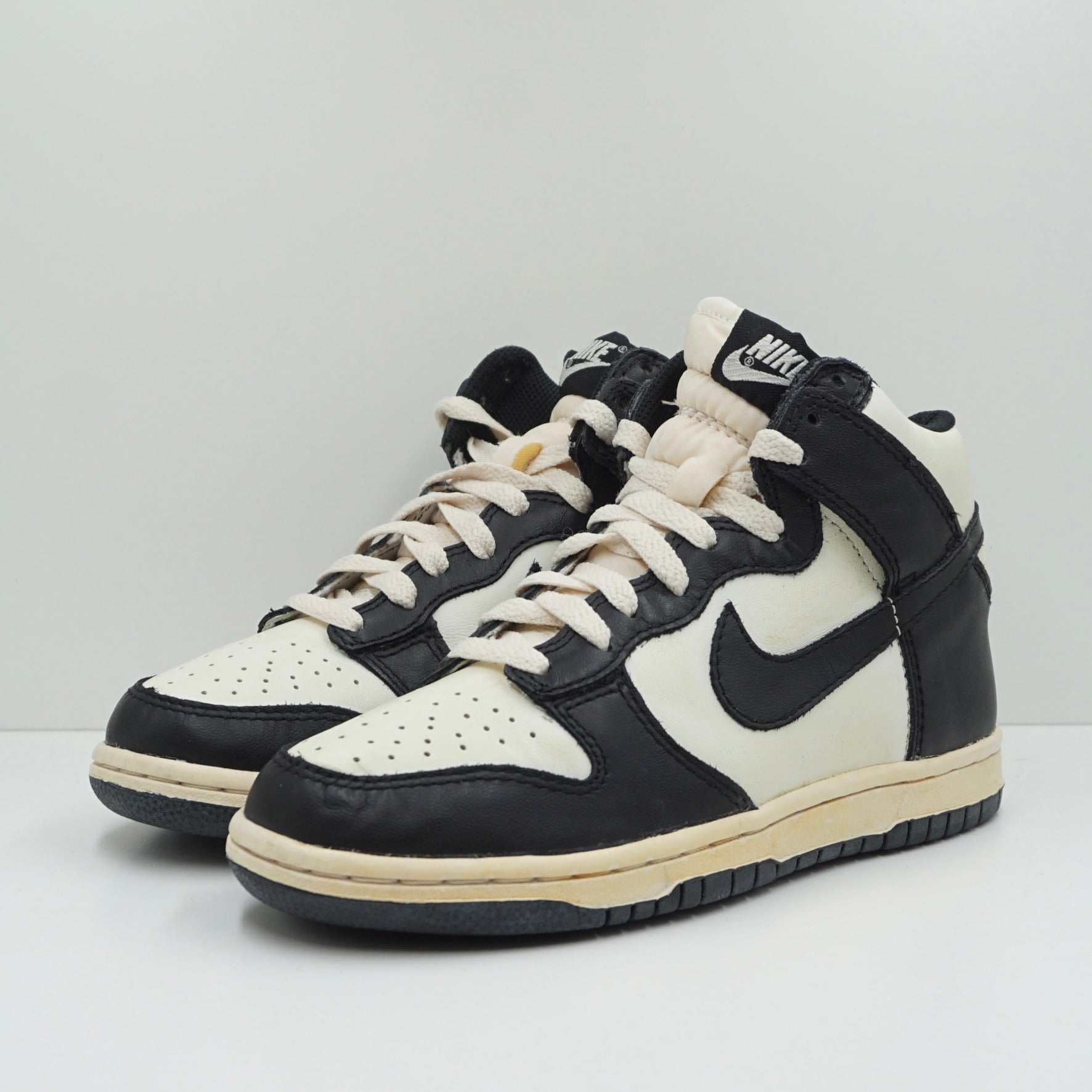 Nike Dunk High VNTG Sail Black
