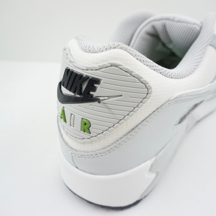 Nike Air Max 90 Gore-Tex Photon Dust