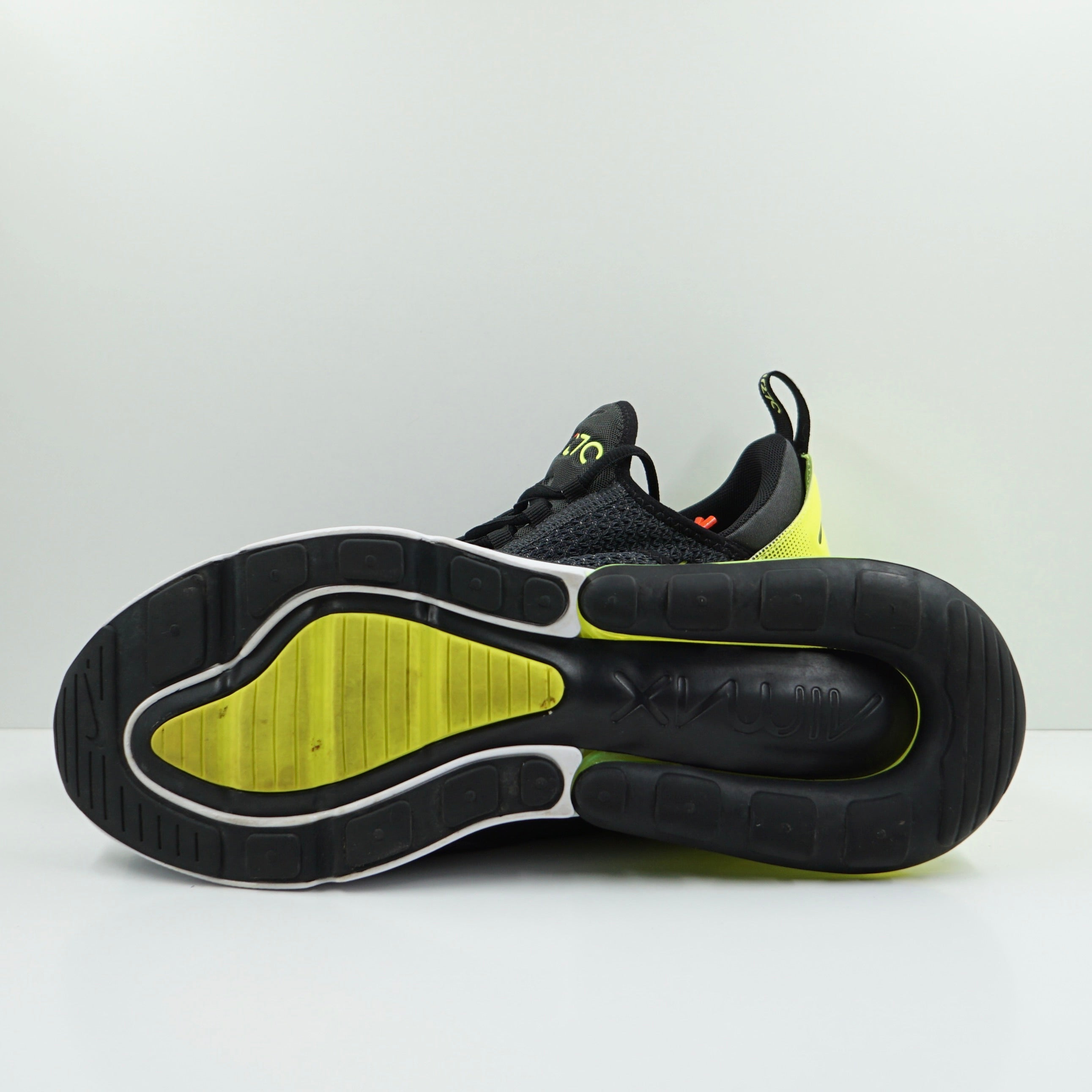 Nike Air Max 270 Retro Future