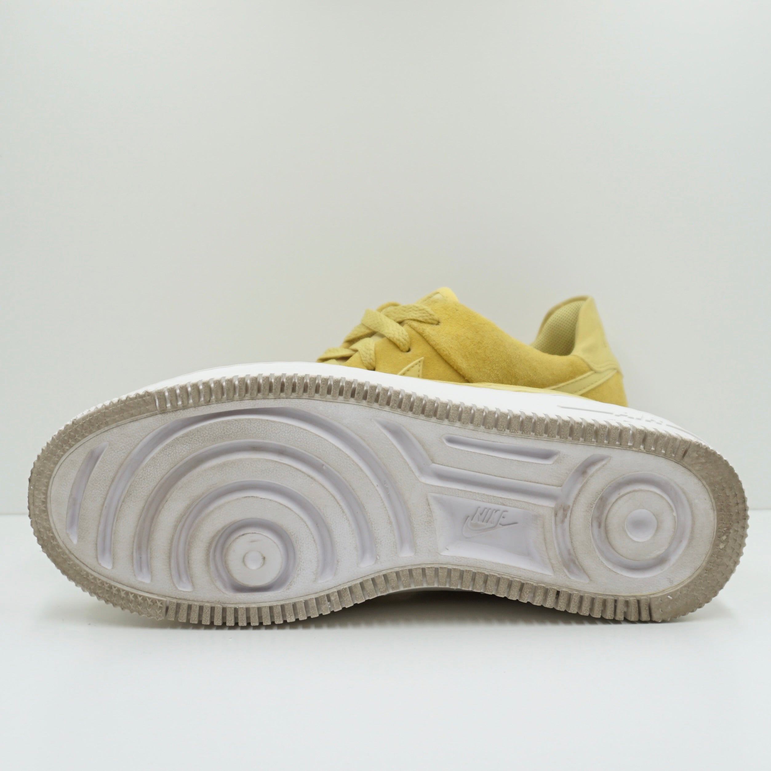 Nike Air Force 1 Sage Low Celery (W)