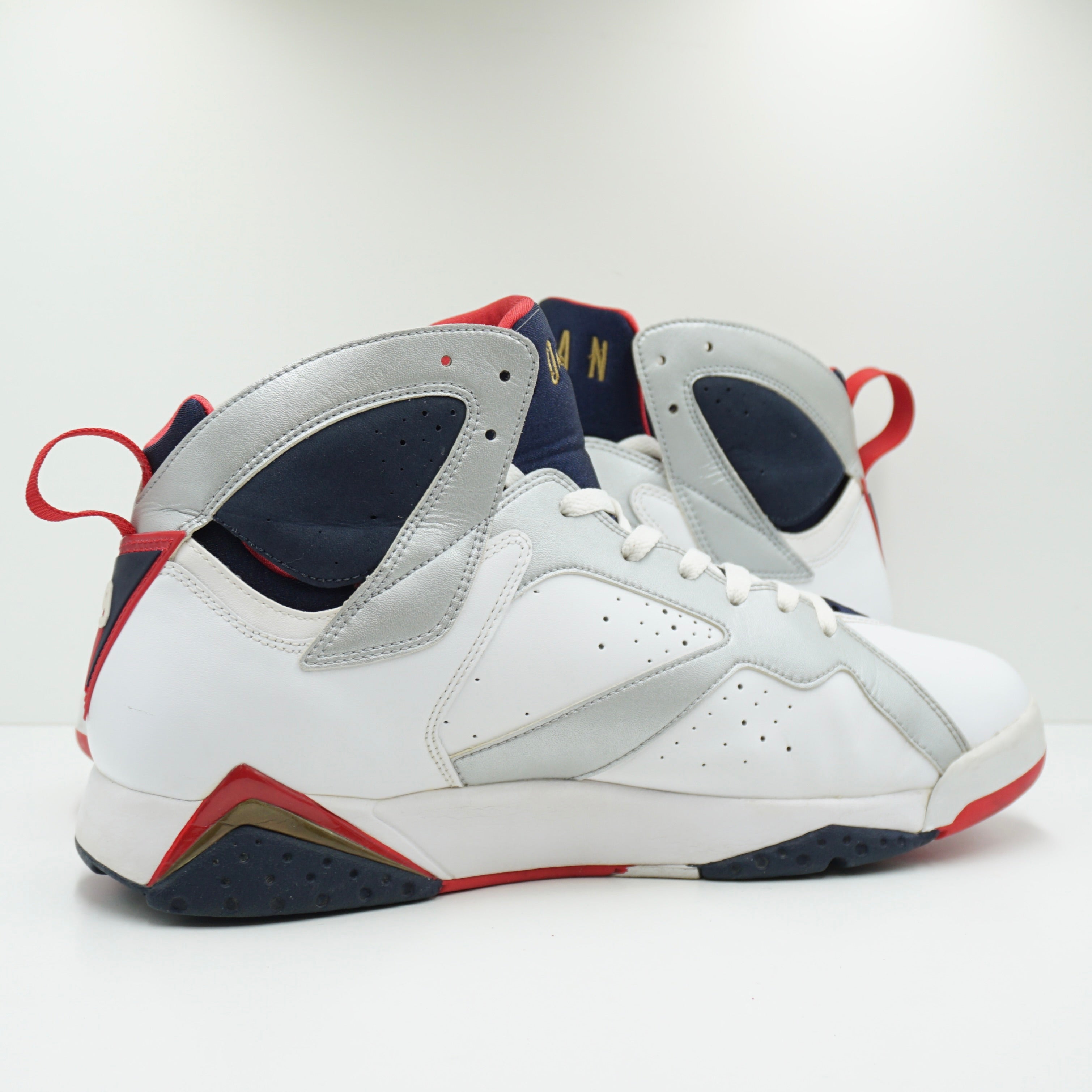 Jordan 7 Retro Olympic (2012)