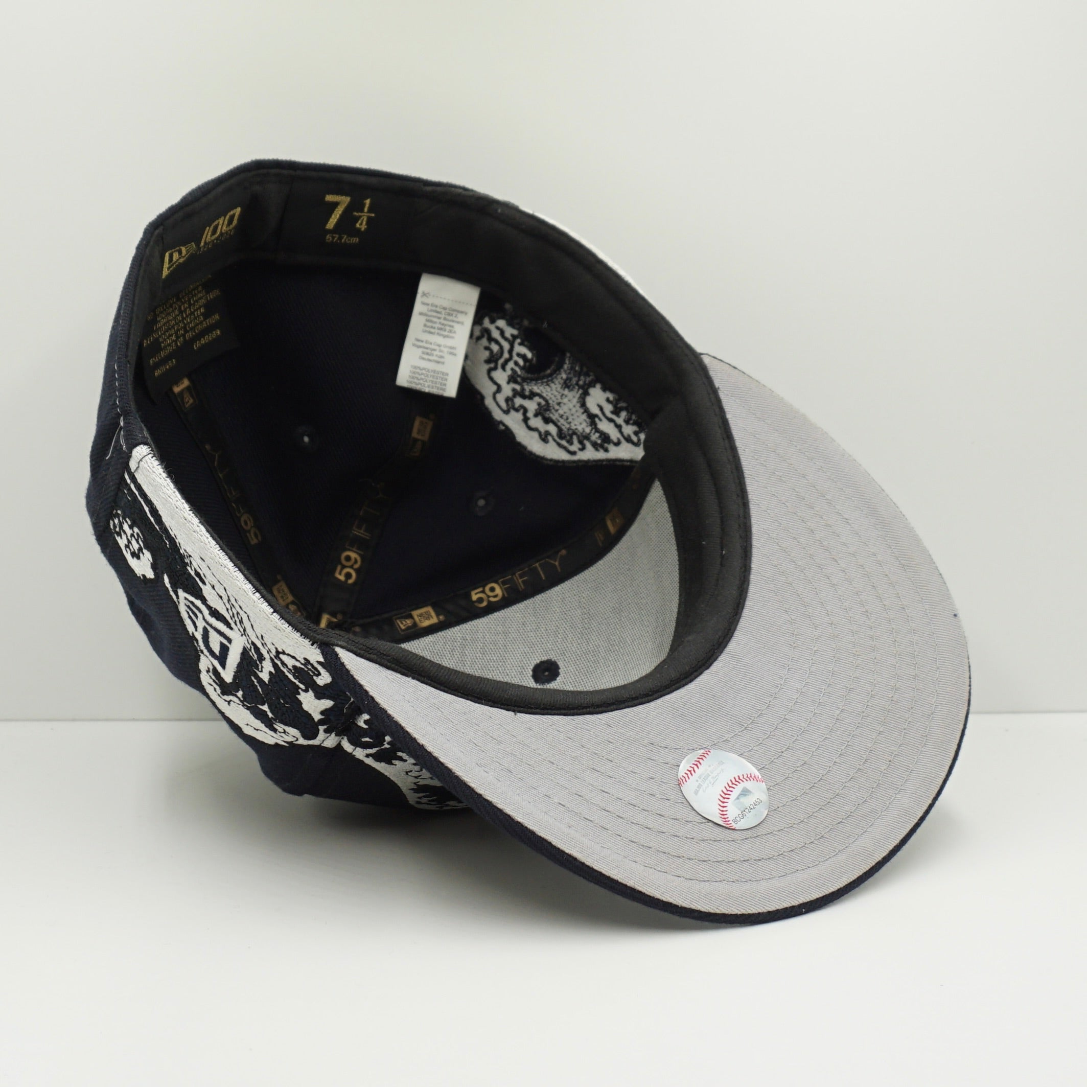 New Era New York Yankees MLB Wave Navy Fitted Cap