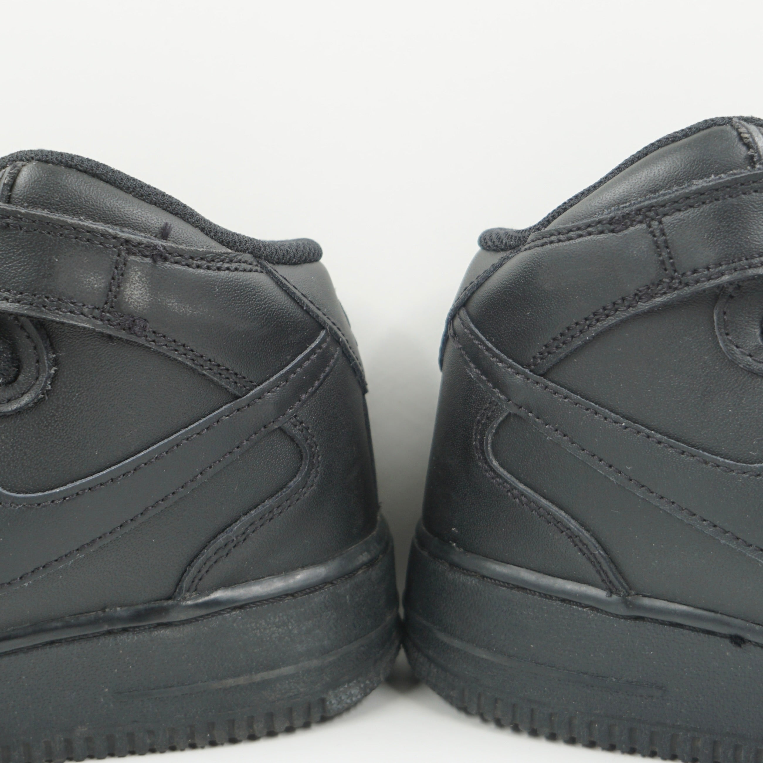 Nike Air Force 1 Mid '07 Black