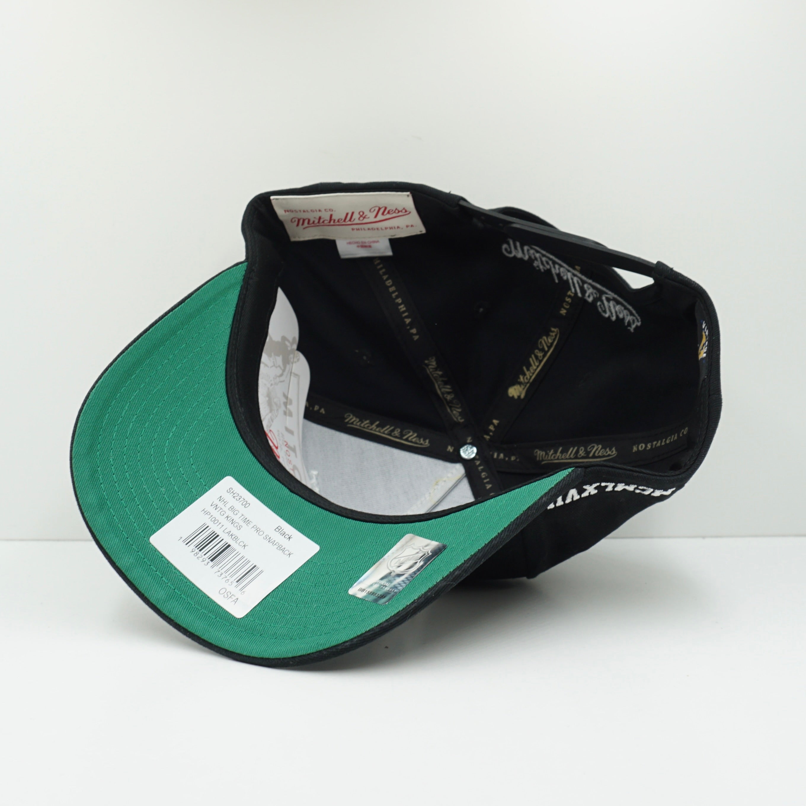 Mitchell & Ness Los Angeles Kings Black Pro Pinch Fit Snapback Cap