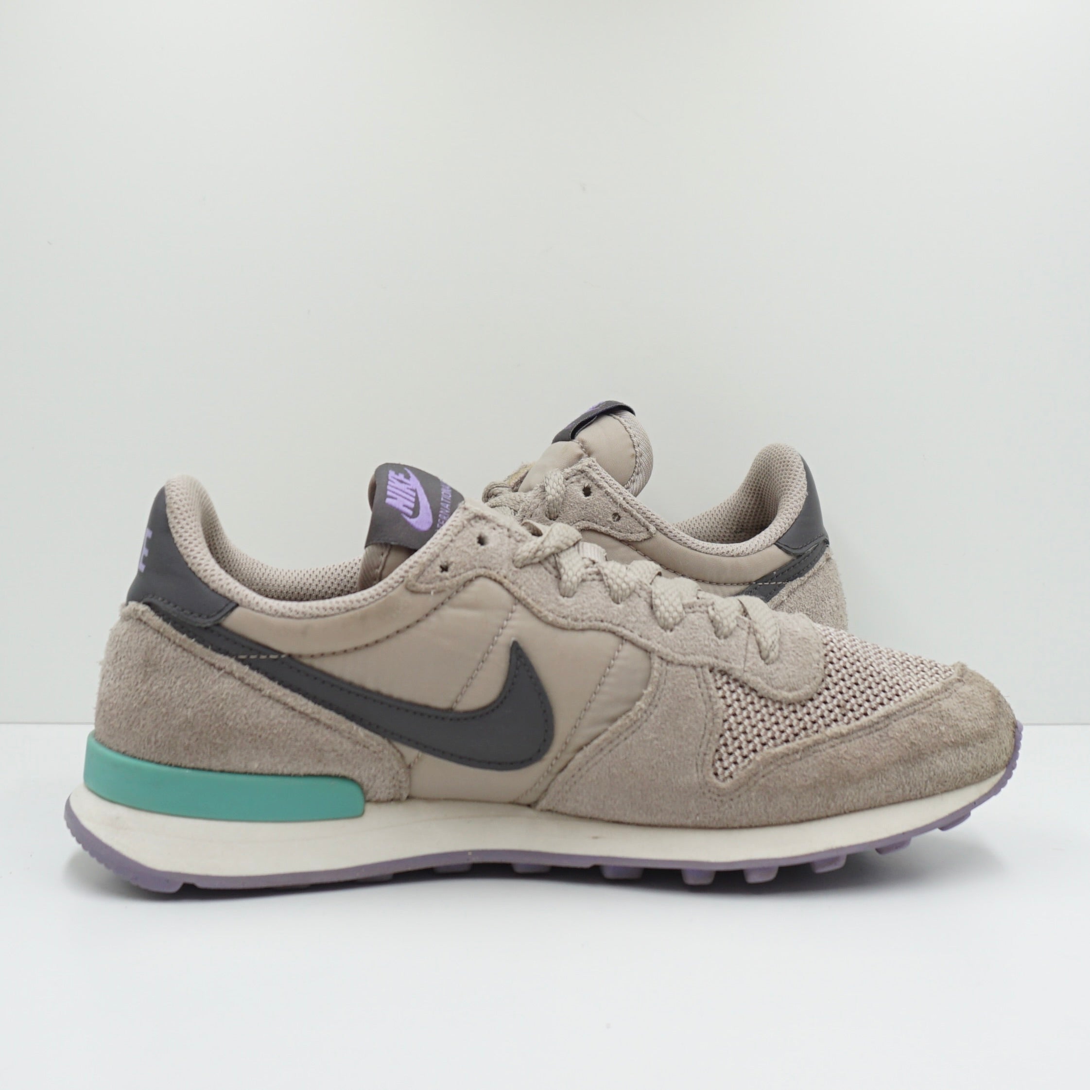 Nike Internationalist Beige Purple (W)