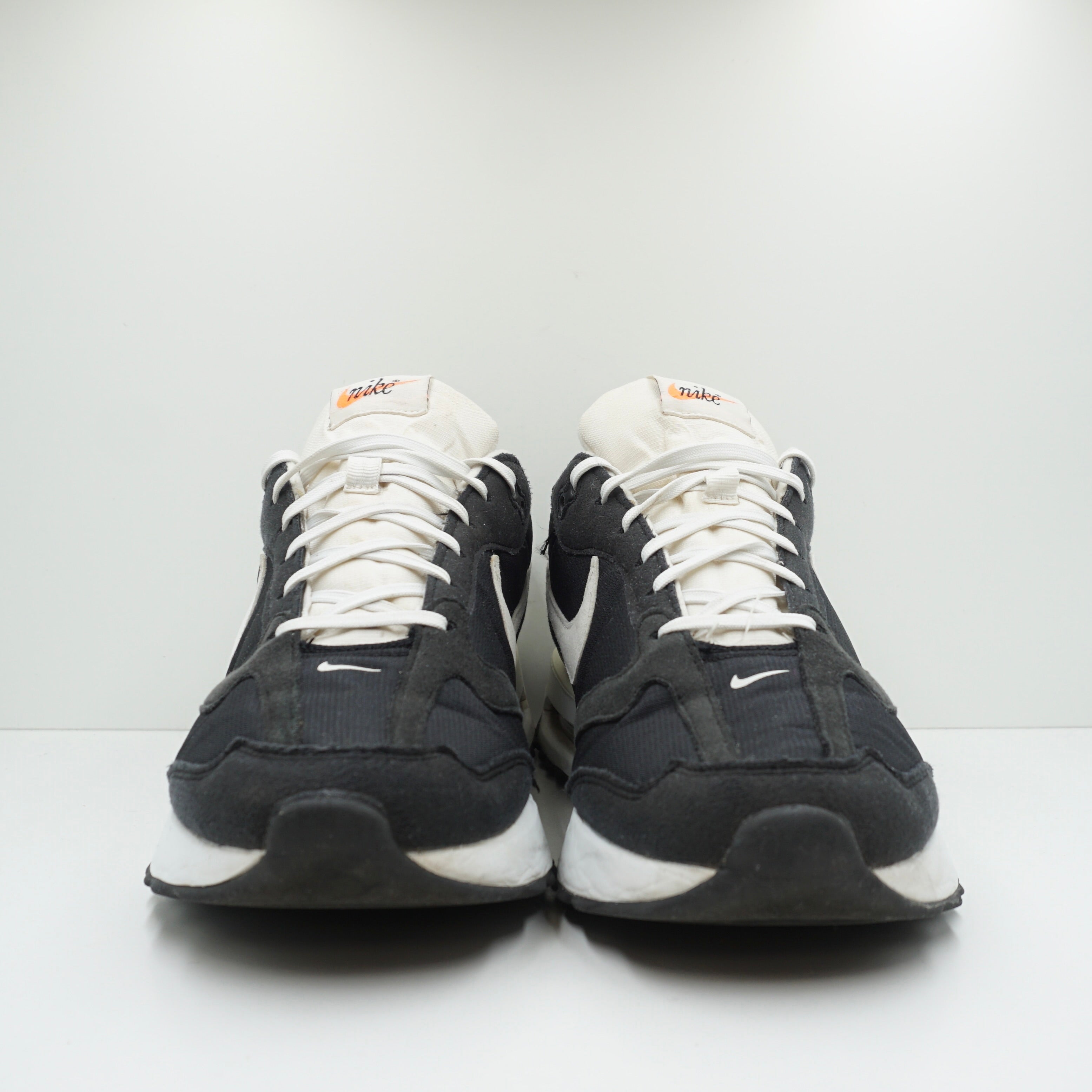 Nike Air Max Dawn Black White