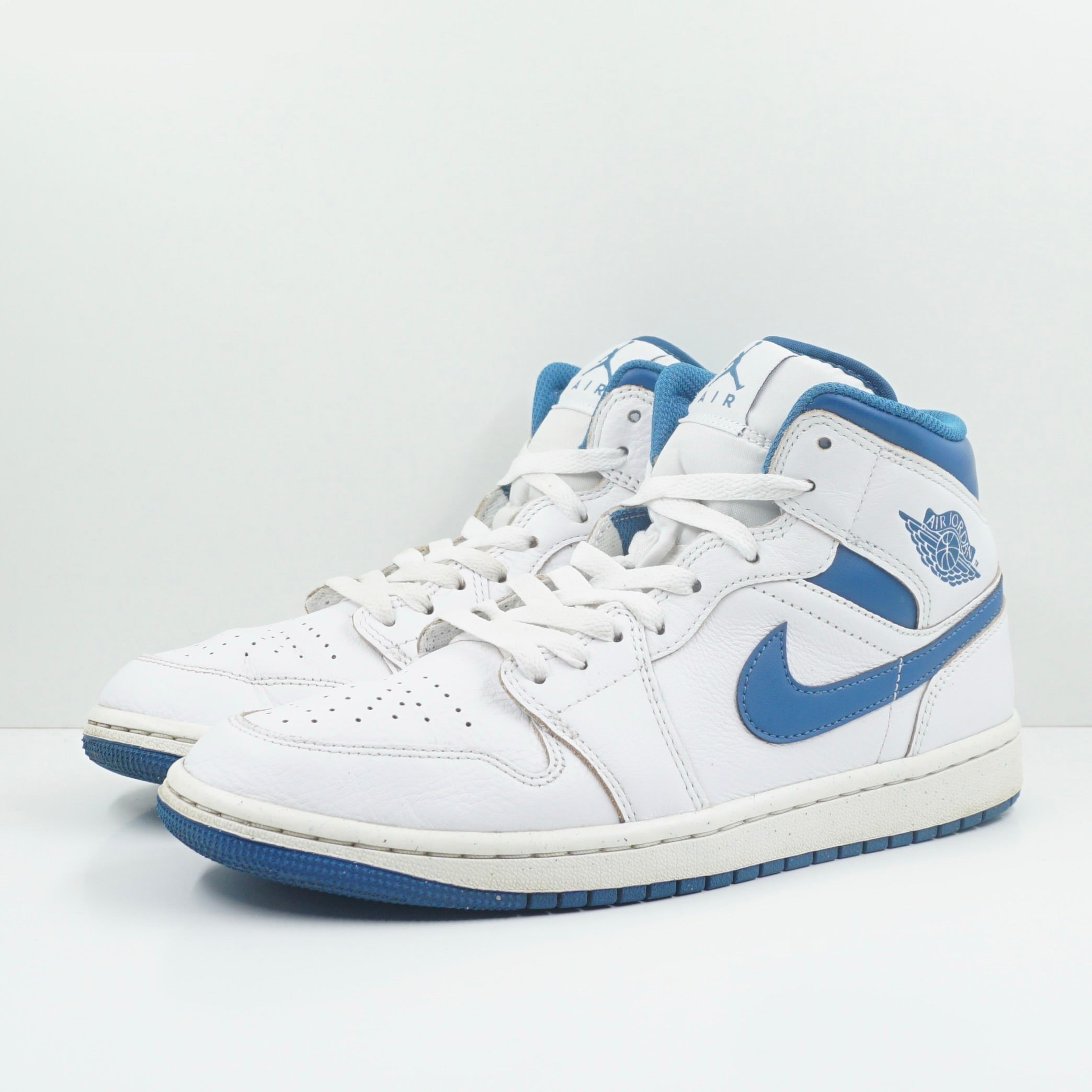 Jordan 1 Mid SE Industrial Blue