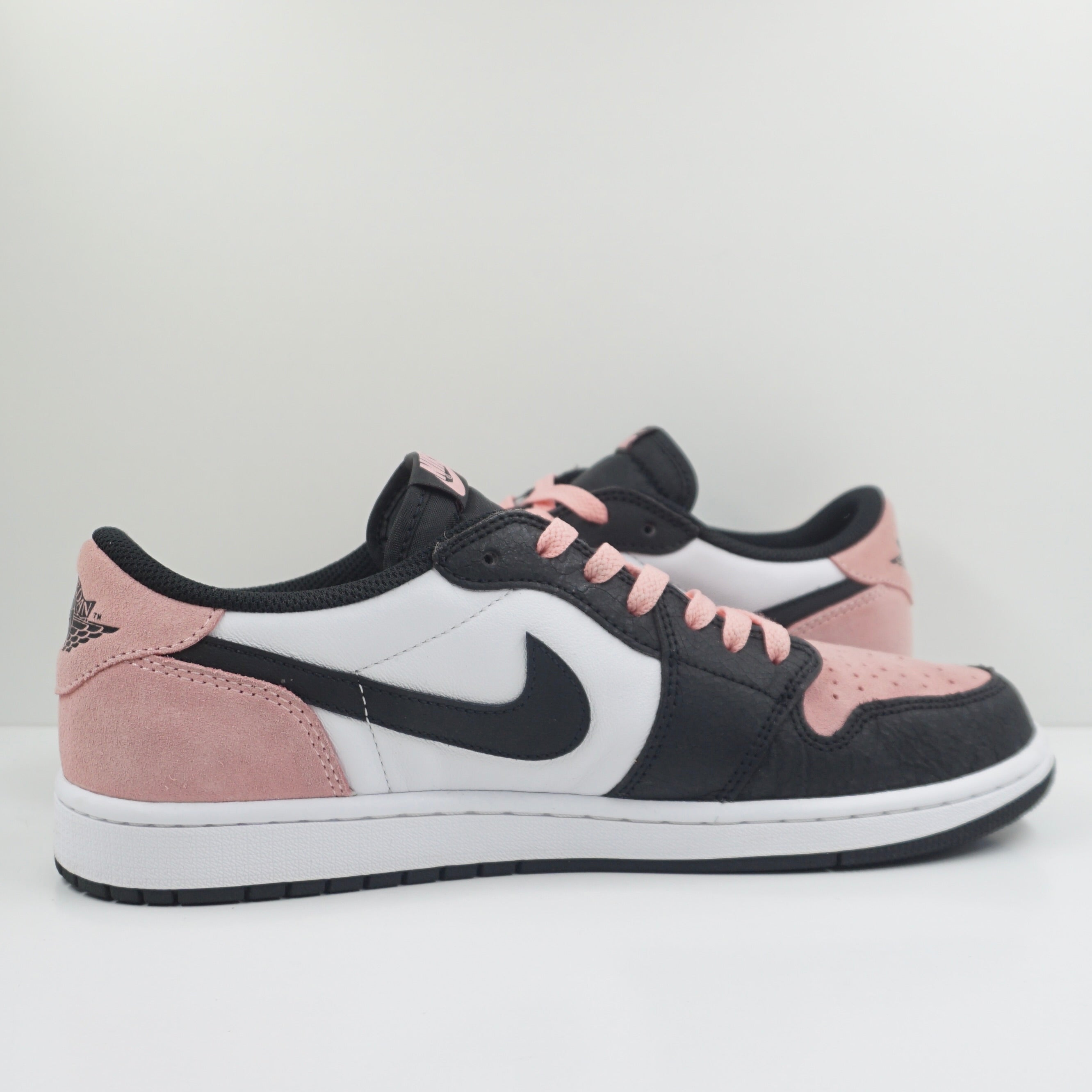 Jordan 1 Low OG Bleached Coral